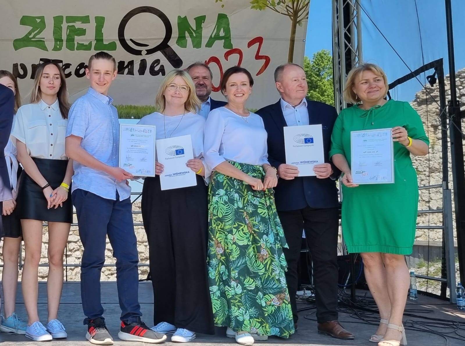 Zdjęcie w galerii na portalu naszwodzislaw.com: Uczniowie zyskają fantastyczne warunki do nauki. Sto szkół z Zielonymi Pracowniami wiadomości z regionu