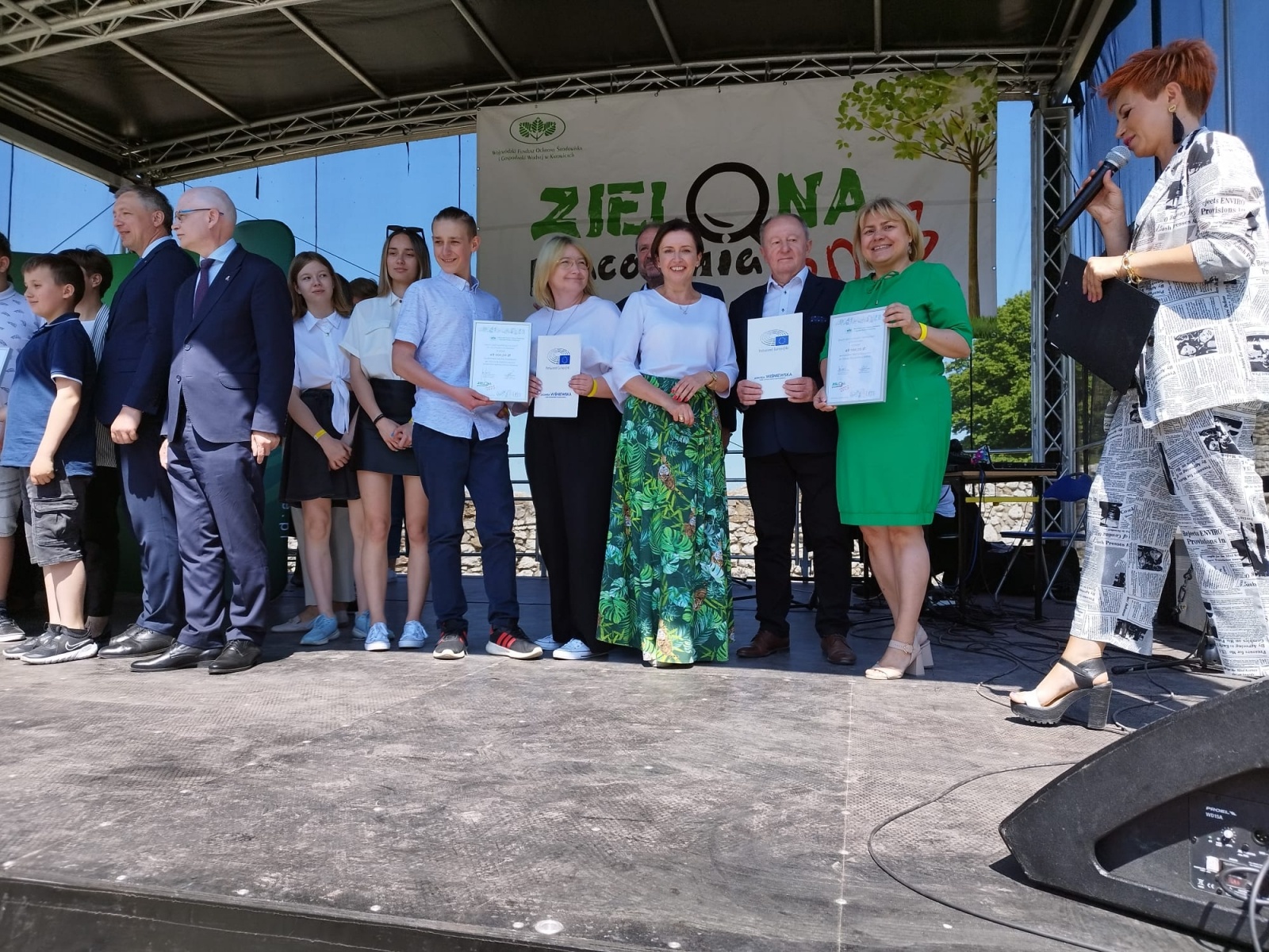 Zdjęcie w galerii na portalu naszwodzislaw.com: Uczniowie zyskają fantastyczne warunki do nauki. Sto szkół z Zielonymi Pracowniami wiadomości z regionu