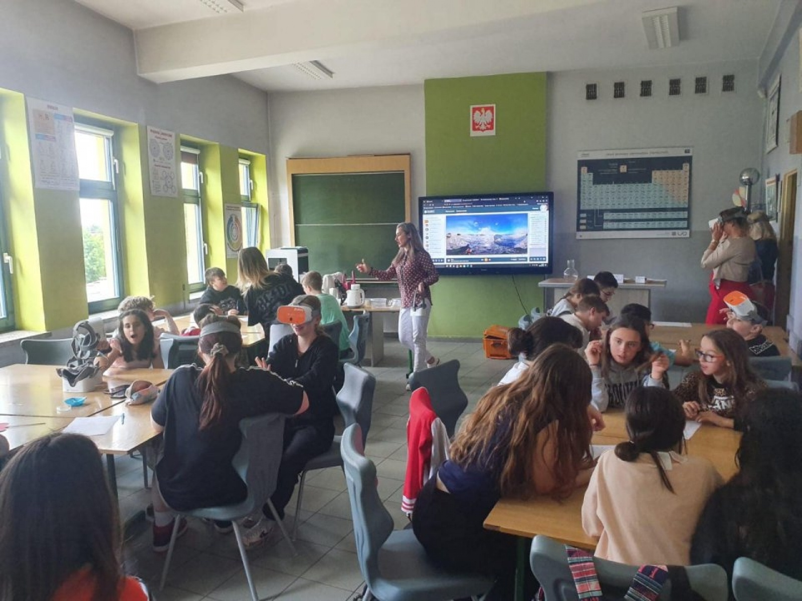 Zdjęcie w galerii na portalu naszwodzislaw.com: Przyjaźń polsko-hiszpańska w rydułtowskiej SP1 [FOTO] wiadomości z regionu