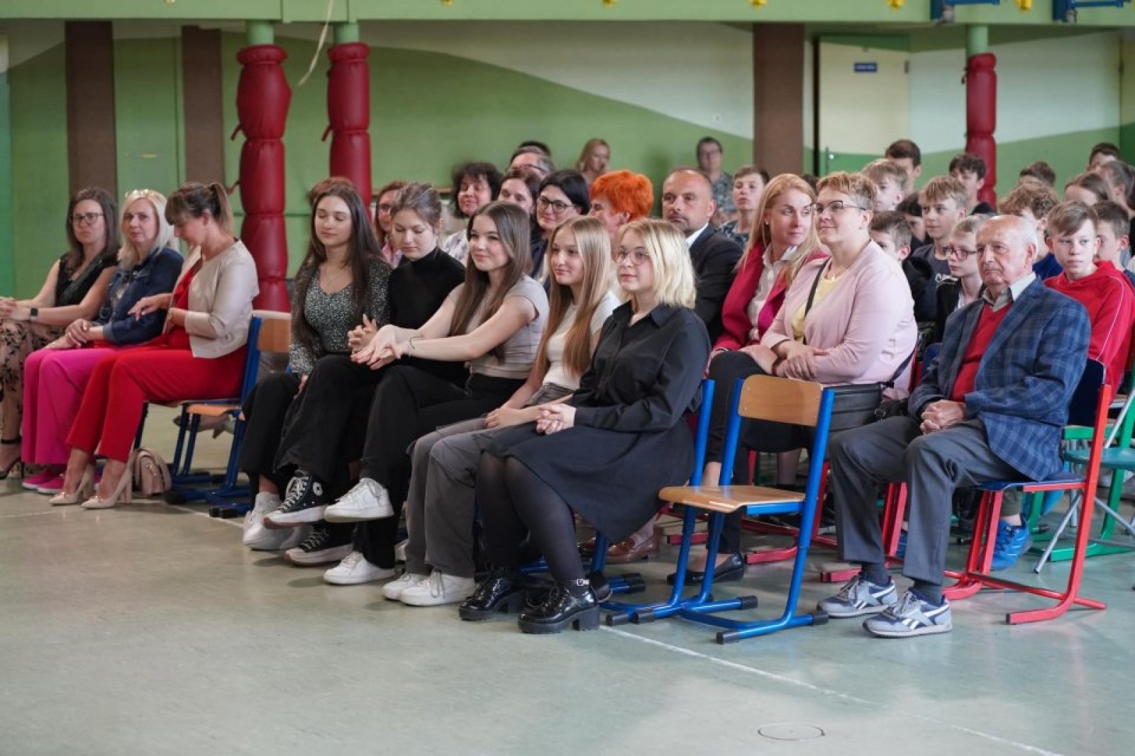 Zdjęcie w galerii na portalu naszwodzislaw.com: Przyjaźń polsko-hiszpańska w rydułtowskiej SP1 [FOTO] wiadomości z regionu