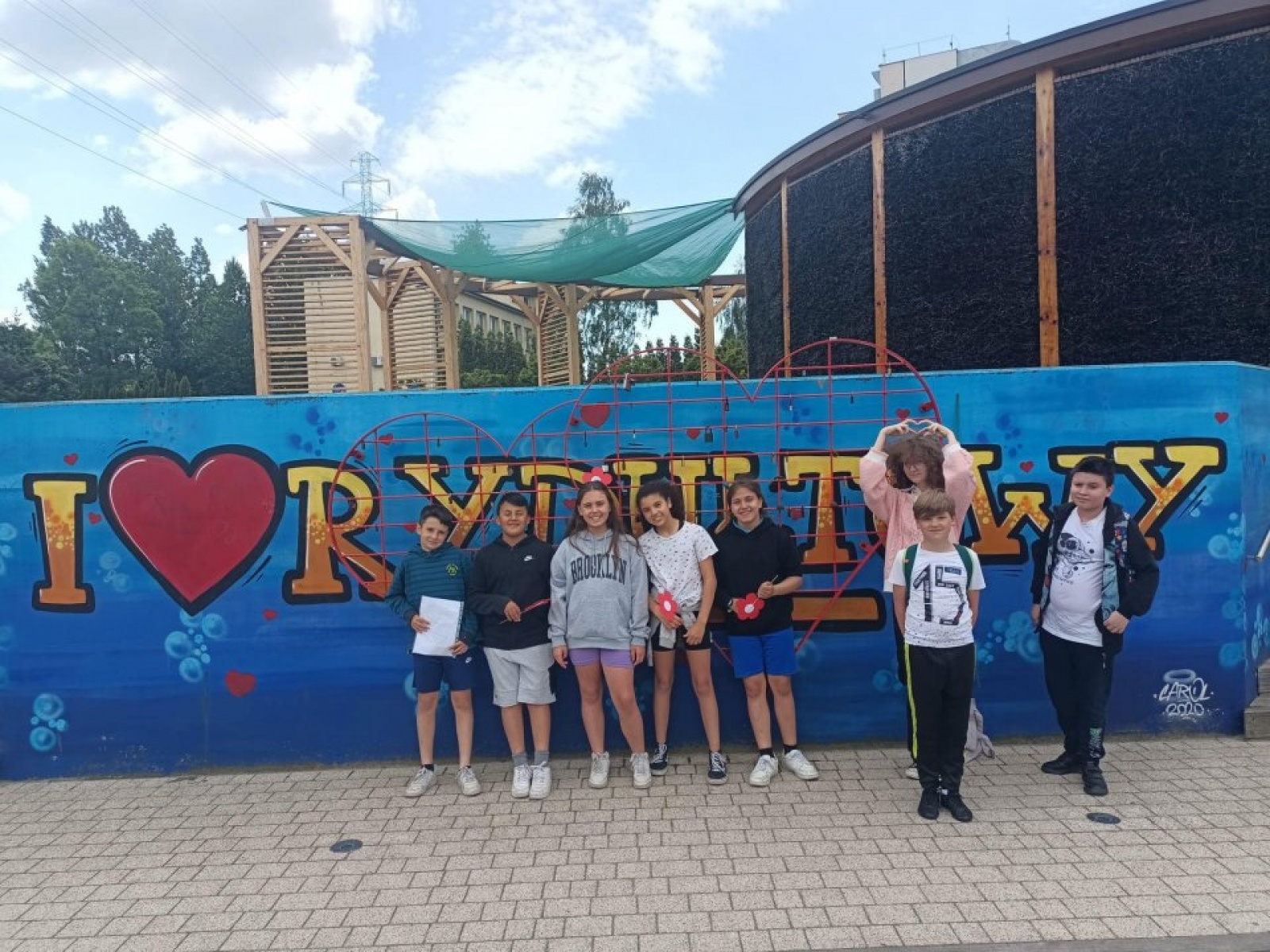 Zdjęcie w galerii na portalu naszwodzislaw.com: Przyjaźń polsko-hiszpańska w rydułtowskiej SP1 [FOTO] wiadomości z regionu