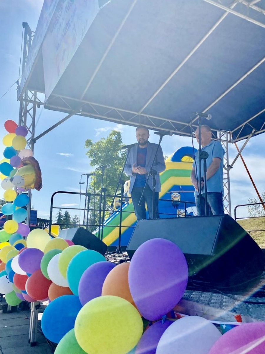 Zdjęcie w galerii na portalu naszwodzislaw.com: Moc zabawy, uśmiechu i radości. Dzień Dziecka w Rydułtowach [FOTO] wiadomości z regionu