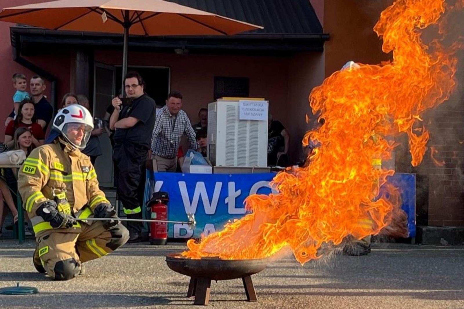 Zdjęcie w galerii na portalu naszwodzislaw.com: Mieszkańcy Gminy Godów podziwiali umiejętności strażaków [FOTO] wiadomości z regionu