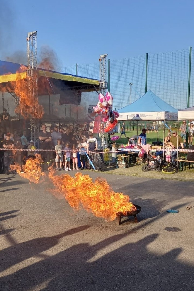 Zdjęcie w galerii na portalu naszwodzislaw.com: Mieszkańcy Gminy Godów podziwiali umiejętności strażaków [FOTO] wiadomości z regionu
