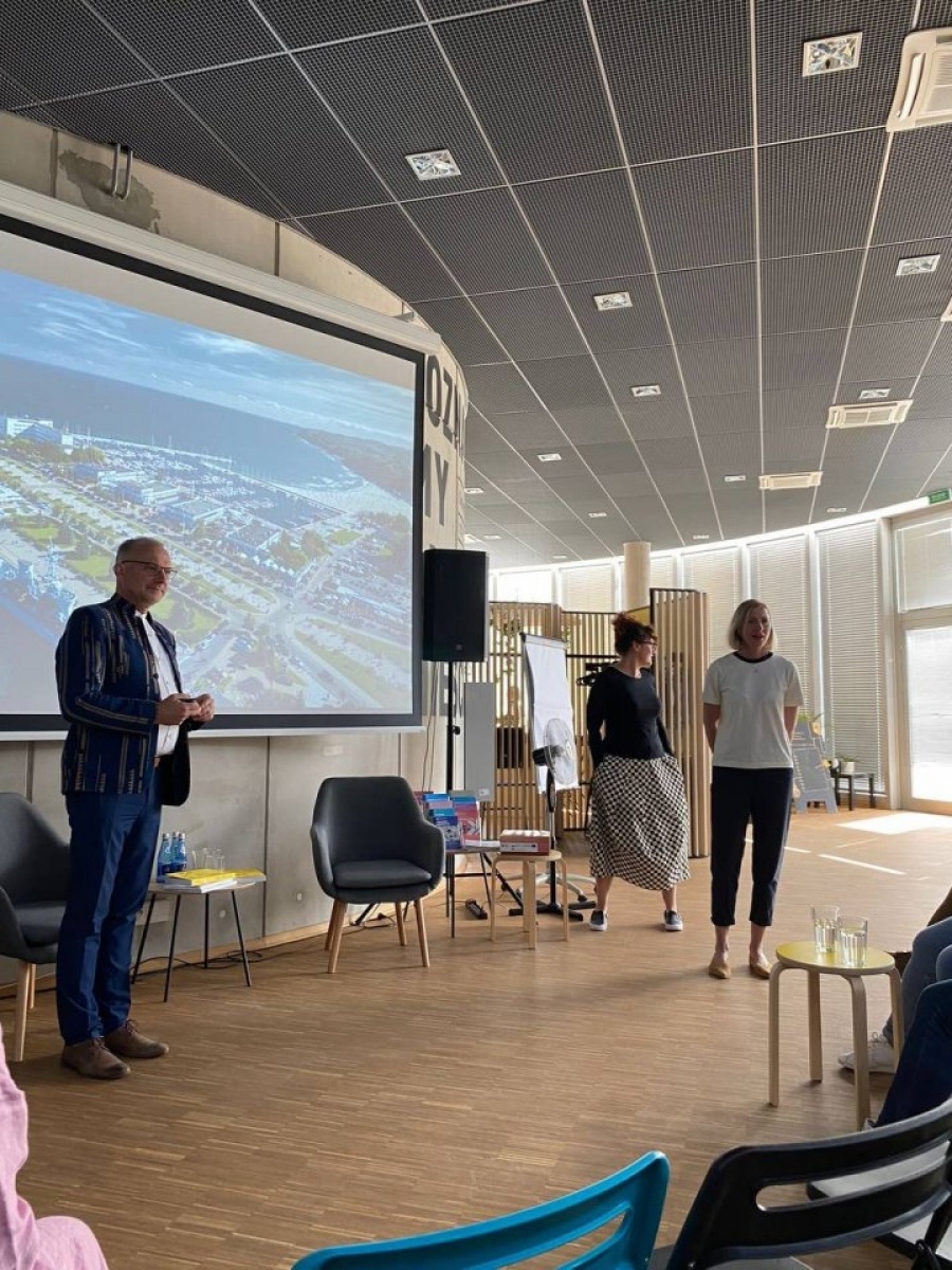 Zdjęcie w galerii na portalu naszwodzislaw.com: Delegacja z Rydułtów na III zjeździe Miasto Obywateli EMPIRIE [FOTO] wiadomości z regionu