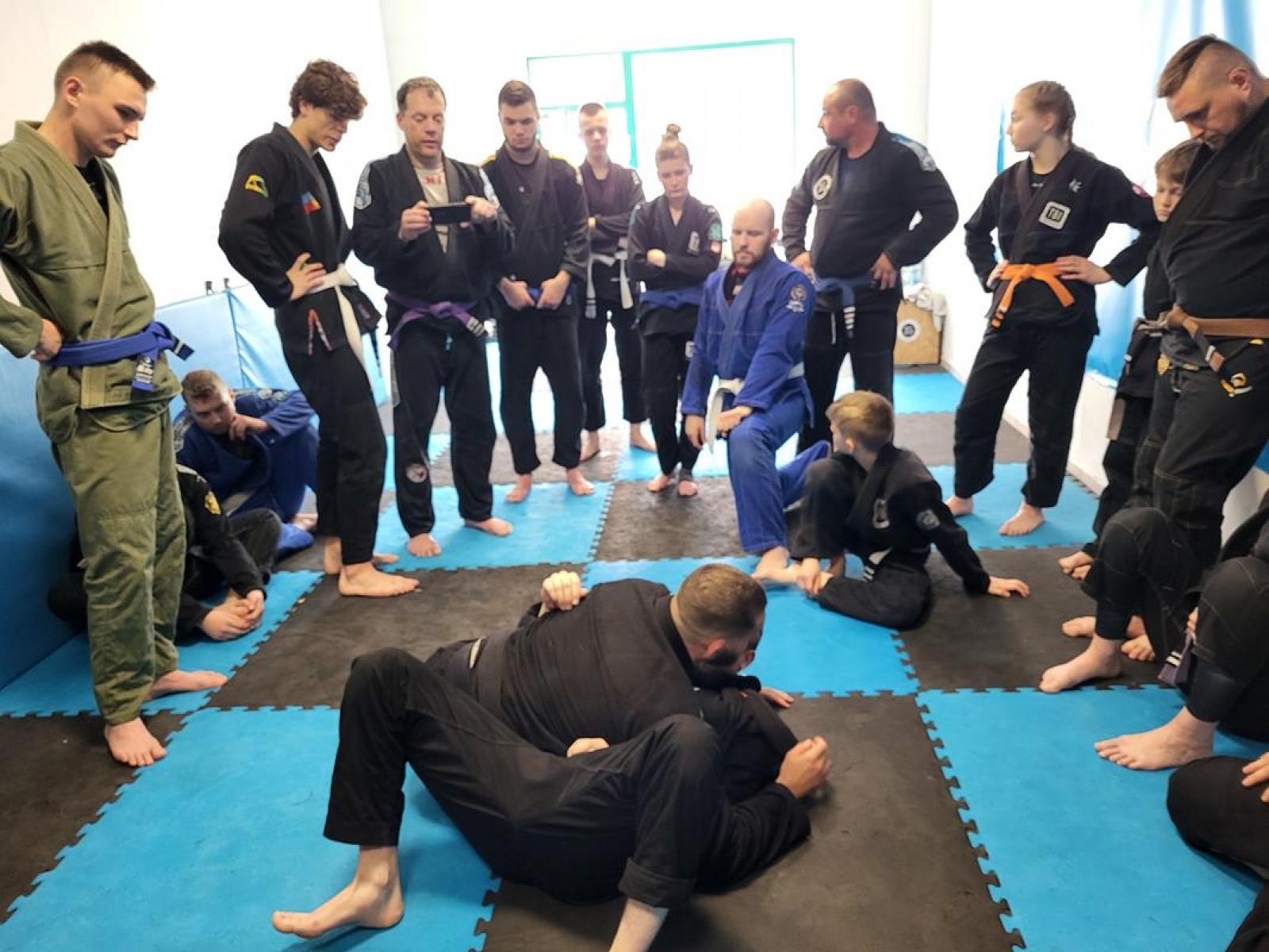 Zdjęcie w galerii na portalu naszwodzislaw.com: Trener izraelskich wojskowych szkolił w Rydułtowach wiadomości z regionu