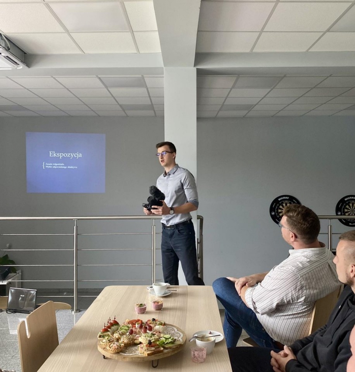 Zdjęcie w galerii na portalu naszwodzislaw.com: Rydułtowy. Dowiedzieli się, jak tworzyć dobre wideo [FOTO] wiadomości z regionu