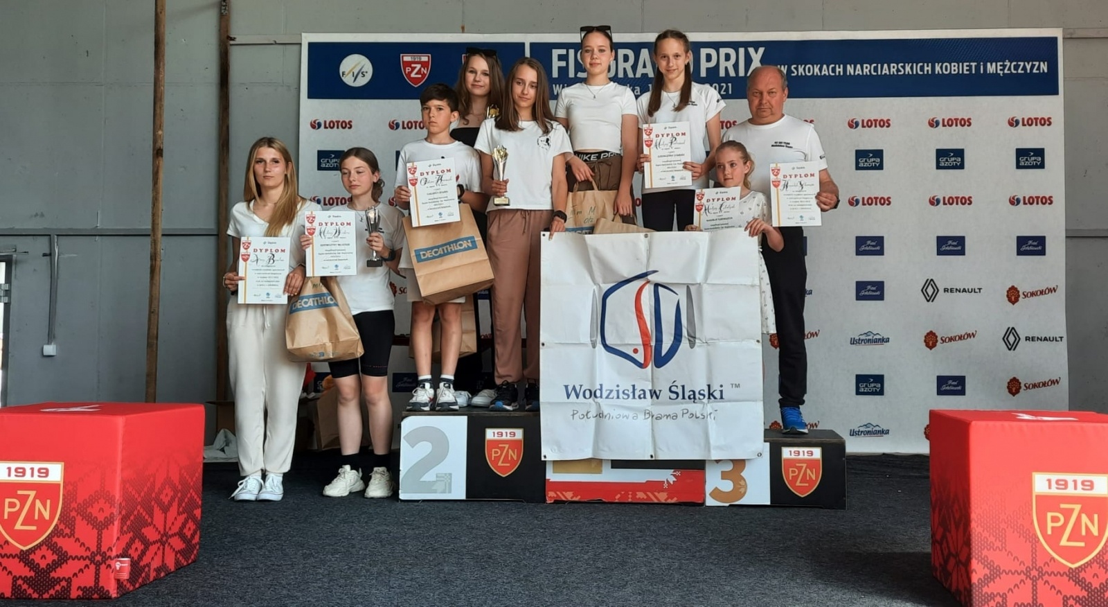 Zdjęcie w galerii na portalu naszwodzislaw.com: Narciarze z Wodzisławia Śląskiego z nagrodami w Wiśle wiadomości z regionu