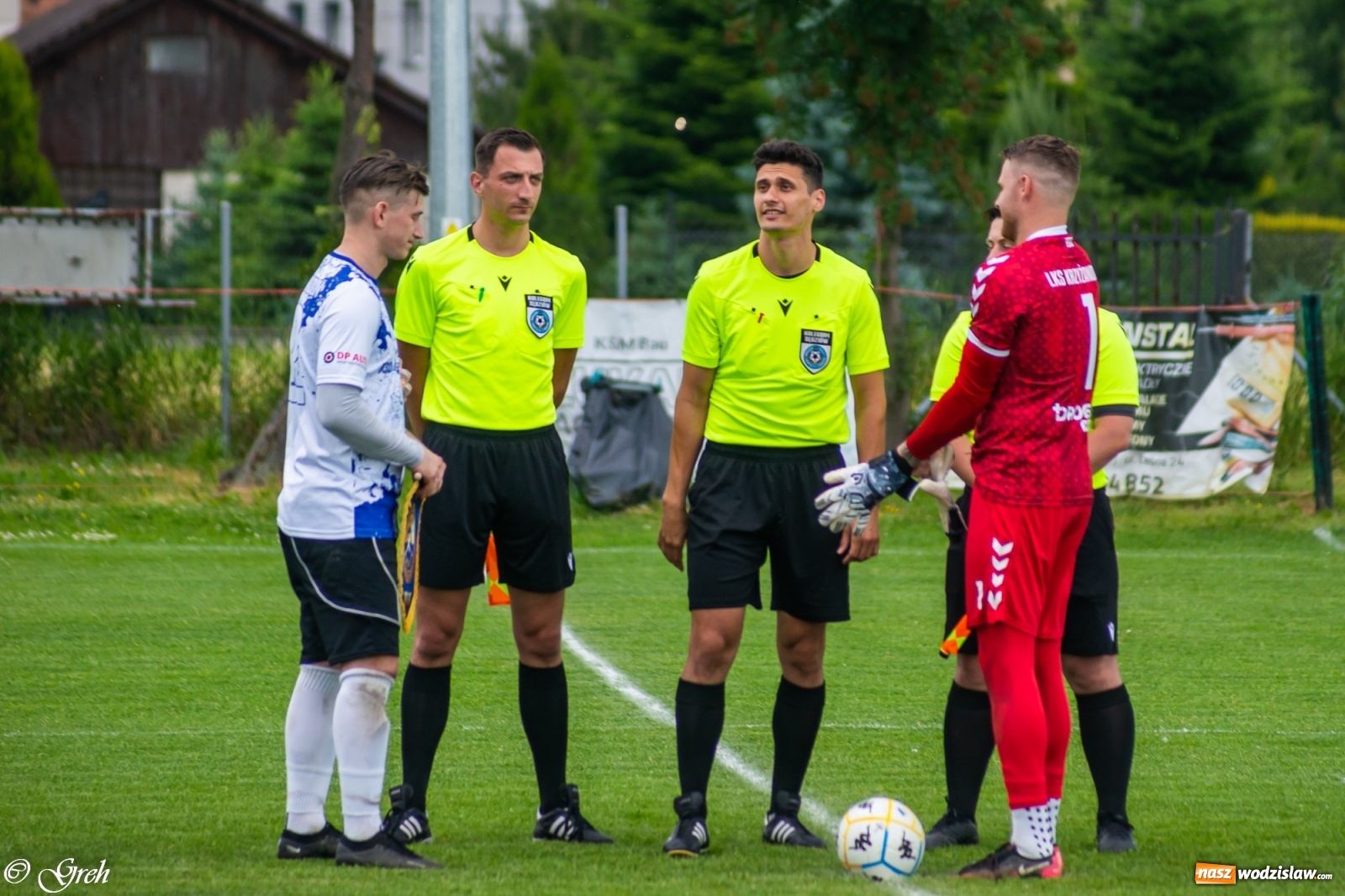 Zdjęcie w galerii na portalu naszwodzislaw.com: O mistrzostwie zdecyduje ostatnia kolejka. Państwo Kubikowie z podziękowaniami [FOTO] wiadomości z regionu