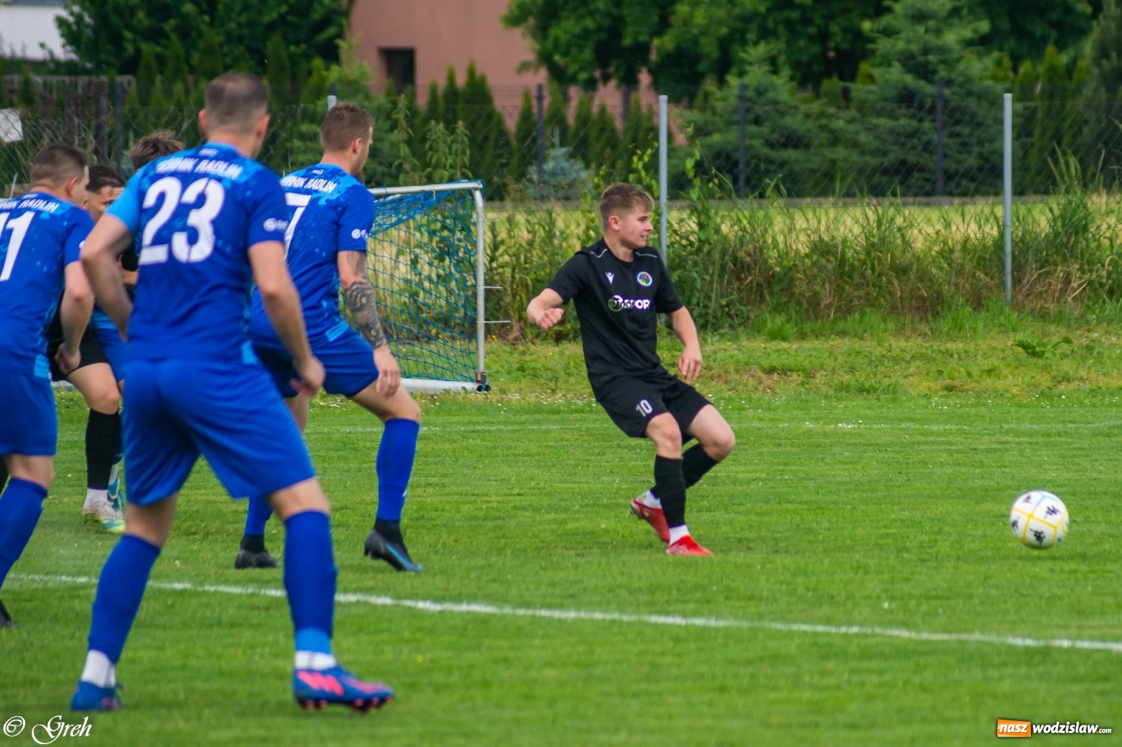 Zdjęcie w galerii na portalu naszwodzislaw.com: O mistrzostwie zdecyduje ostatnia kolejka. Państwo Kubikowie z podziękowaniami [FOTO] wiadomości z regionu