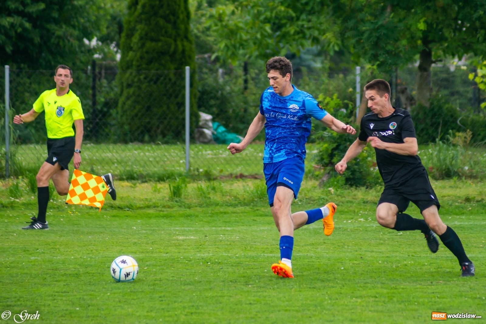 Zdjęcie w galerii na portalu naszwodzislaw.com: O mistrzostwie zdecyduje ostatnia kolejka. Państwo Kubikowie z podziękowaniami [FOTO] wiadomości z regionu