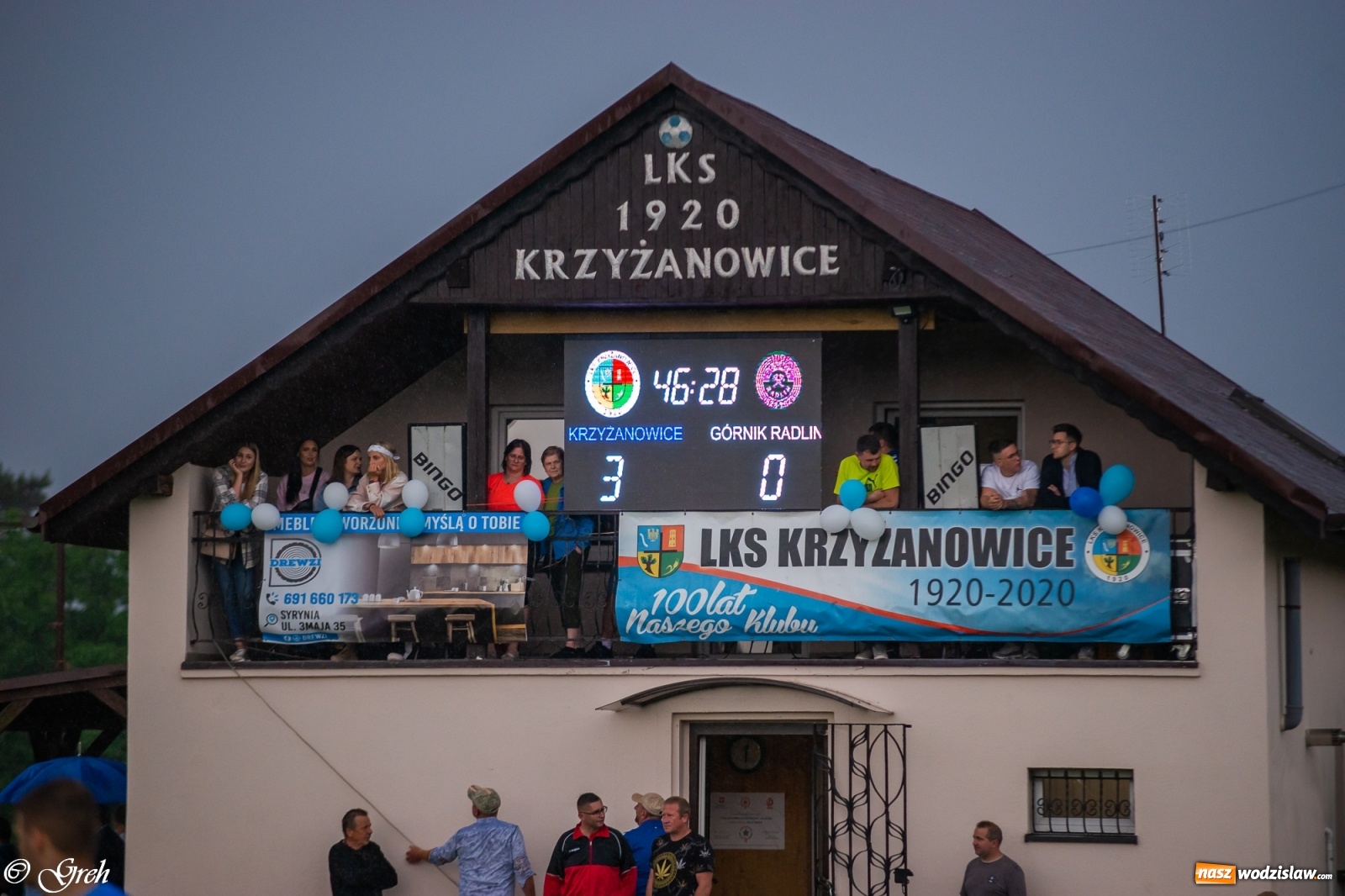 Zdjęcie w galerii na portalu naszwodzislaw.com: O mistrzostwie zdecyduje ostatnia kolejka. Państwo Kubikowie z podziękowaniami [FOTO] wiadomości z regionu