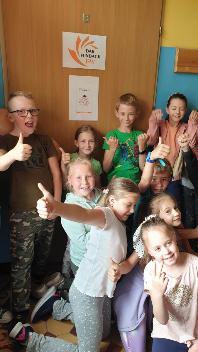 Zdjęcie w galerii na portalu naszwodzislaw.com: Szkoła w Skrbeńsku ma nową pracownię infomatyczno-techniczną wiadomości z regionu