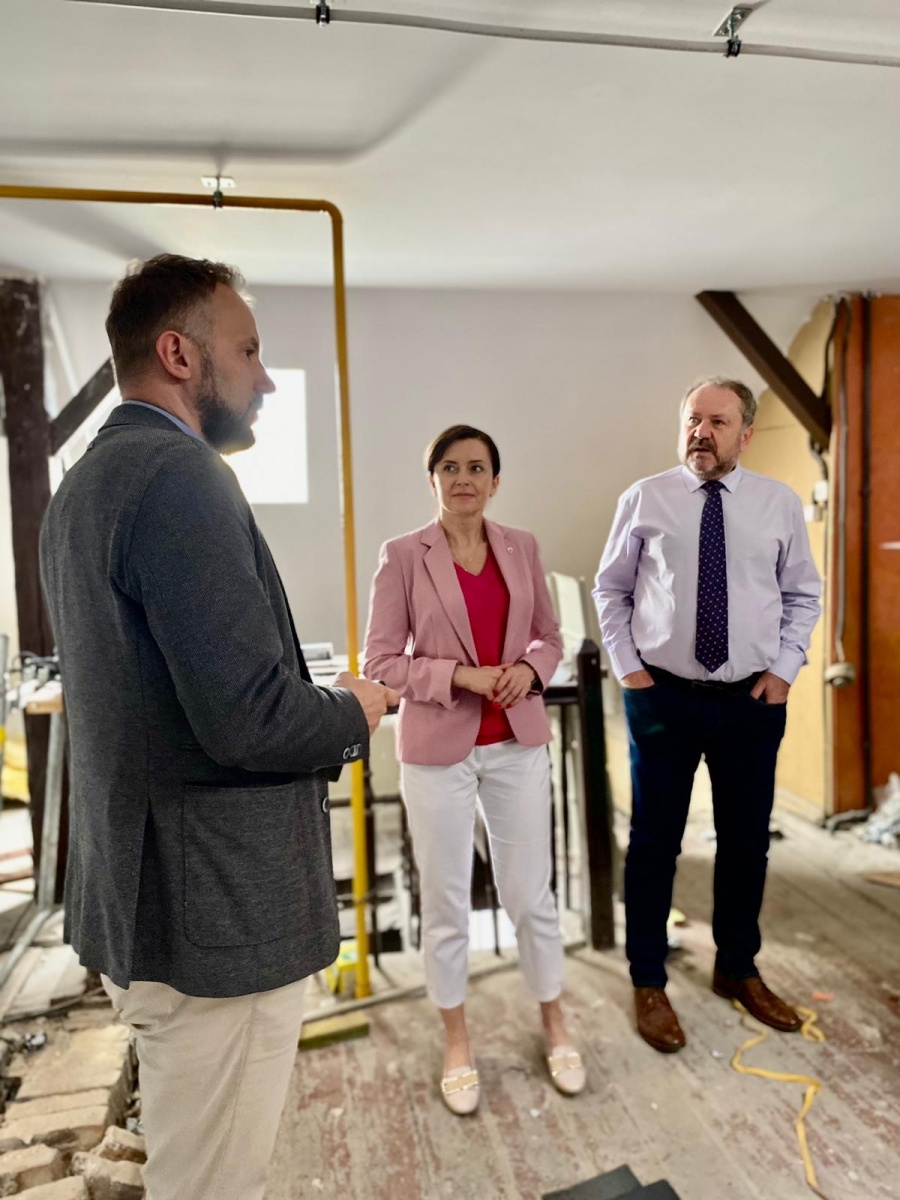 Zdjęcie w galerii na portalu naszwodzislaw.com: Rydułtowy termomodernizują budynki komunalne. Pozyskały już na to ponad 6,5 mln zł wiadomości z regionu