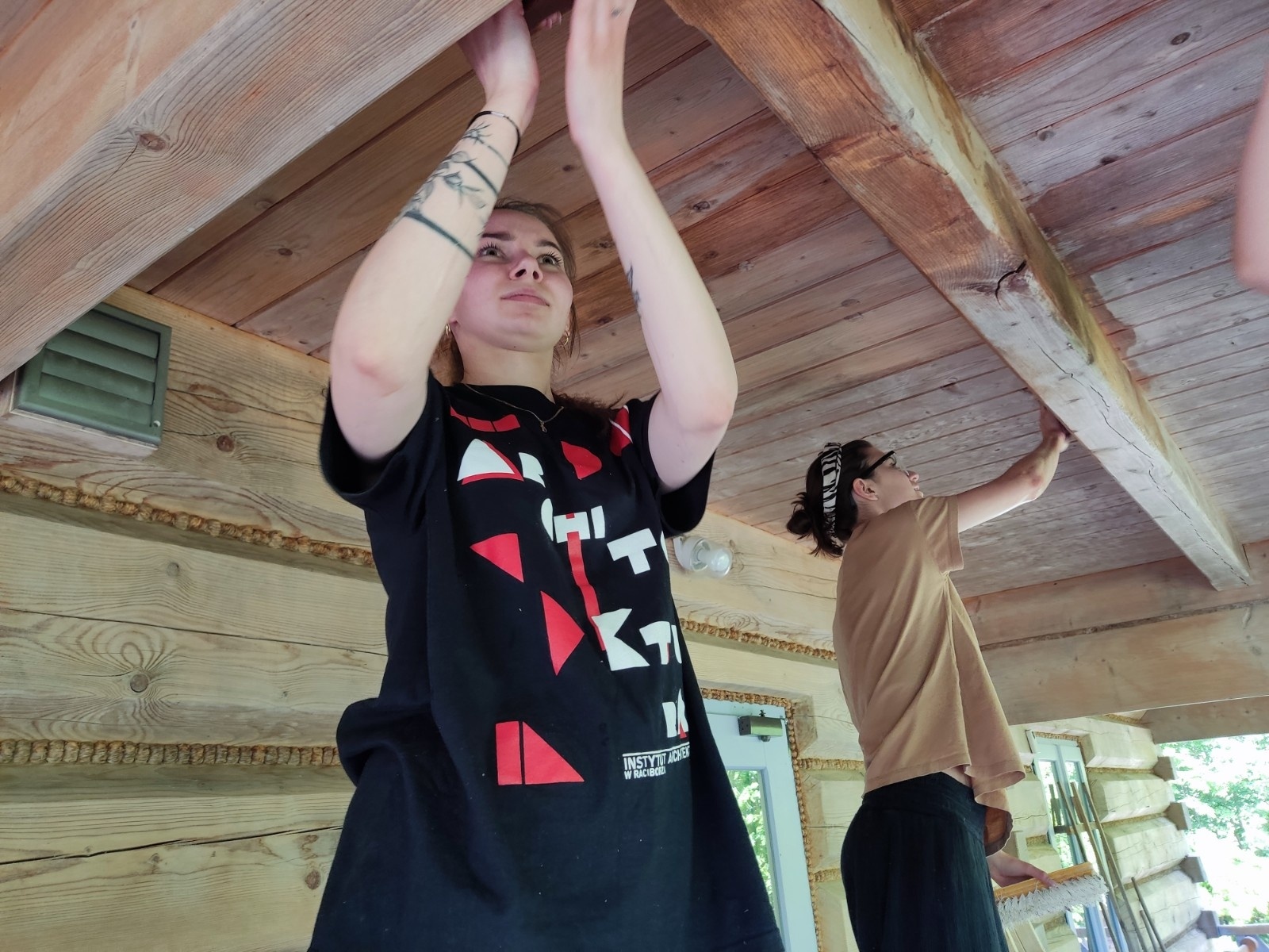 Zdjęcie w galerii na portalu naszwodzislaw.com: Studenci architektury kolejny raz na warsztatach ArchitEKO w Juhowie wiadomości z regionu