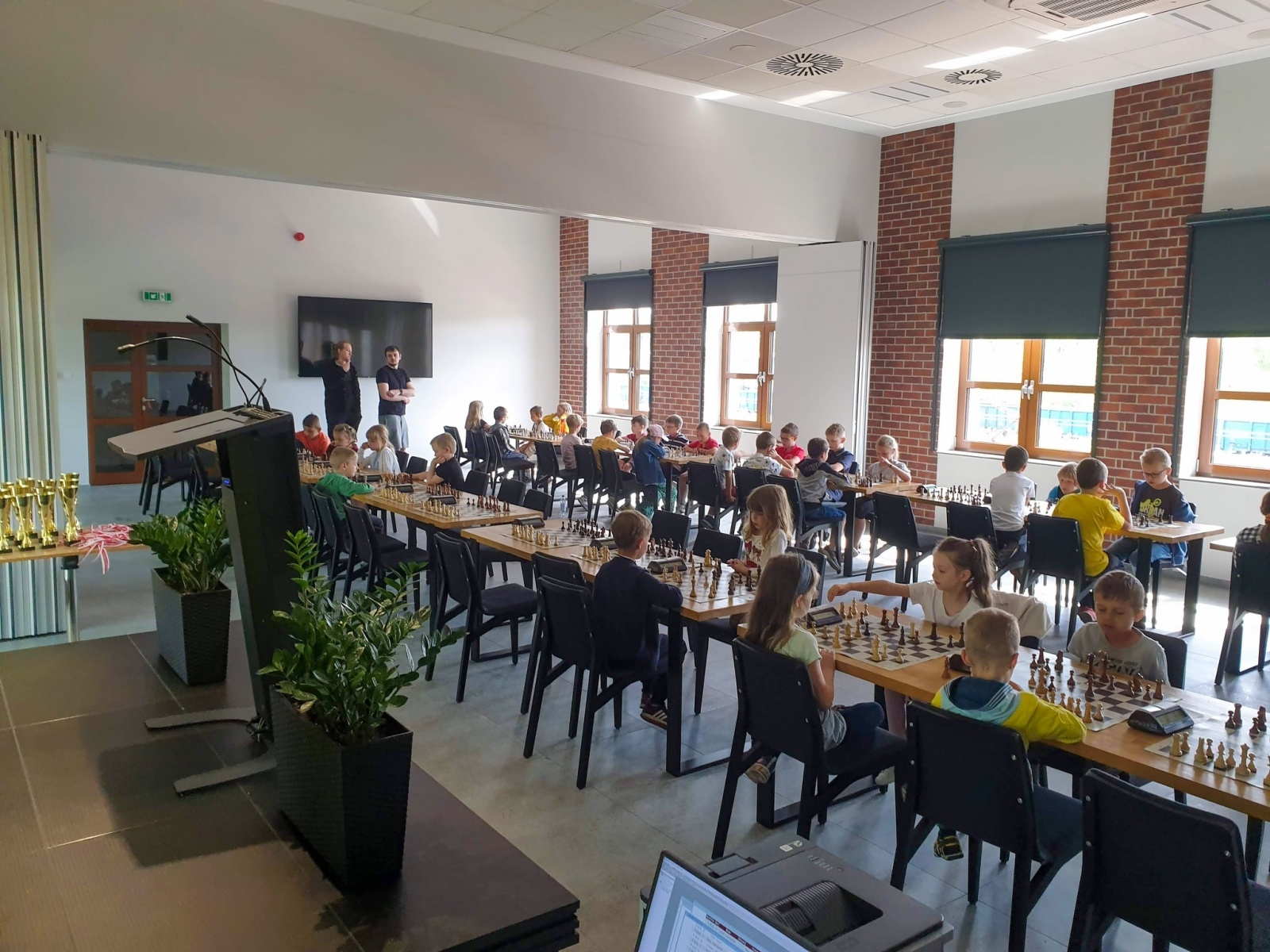 Zdjęcie w galerii na portalu naszwodzislaw.com: Wyjątkowy Dzień Dziecka z szachami wiadomości z regionu