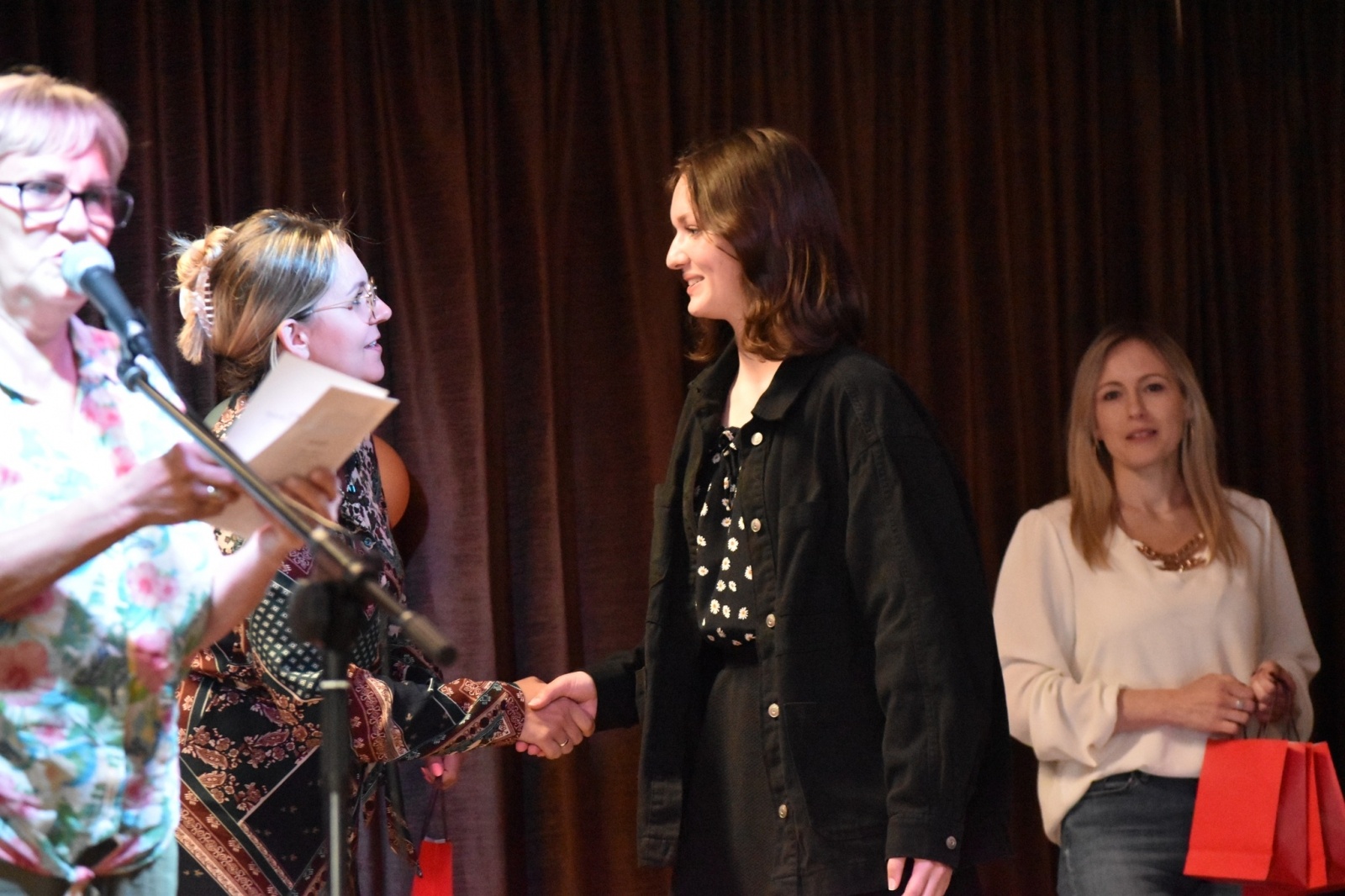 Zdjęcie w galerii na portalu naszwodzislaw.com: Godów. Znamy najlepsze solistki i solistów młodego pokolenia [FOTO] wiadomości z regionu