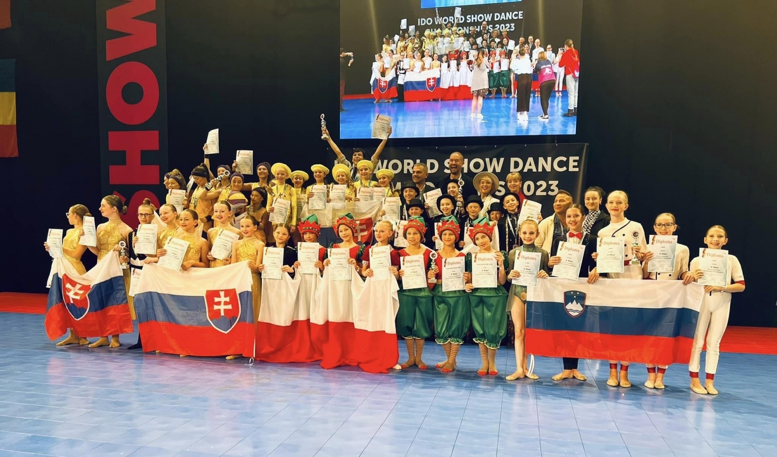 Zdjęcie w galerii na portalu naszwodzislaw.com: Miraż wrócił z sukcesami z Mistrzostw Świata IDO w show dance wiadomości z regionu