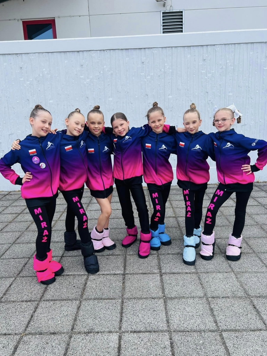 Zdjęcie w galerii na portalu naszwodzislaw.com: Miraż wrócił z sukcesami z Mistrzostw Świata IDO w show dance wiadomości z regionu