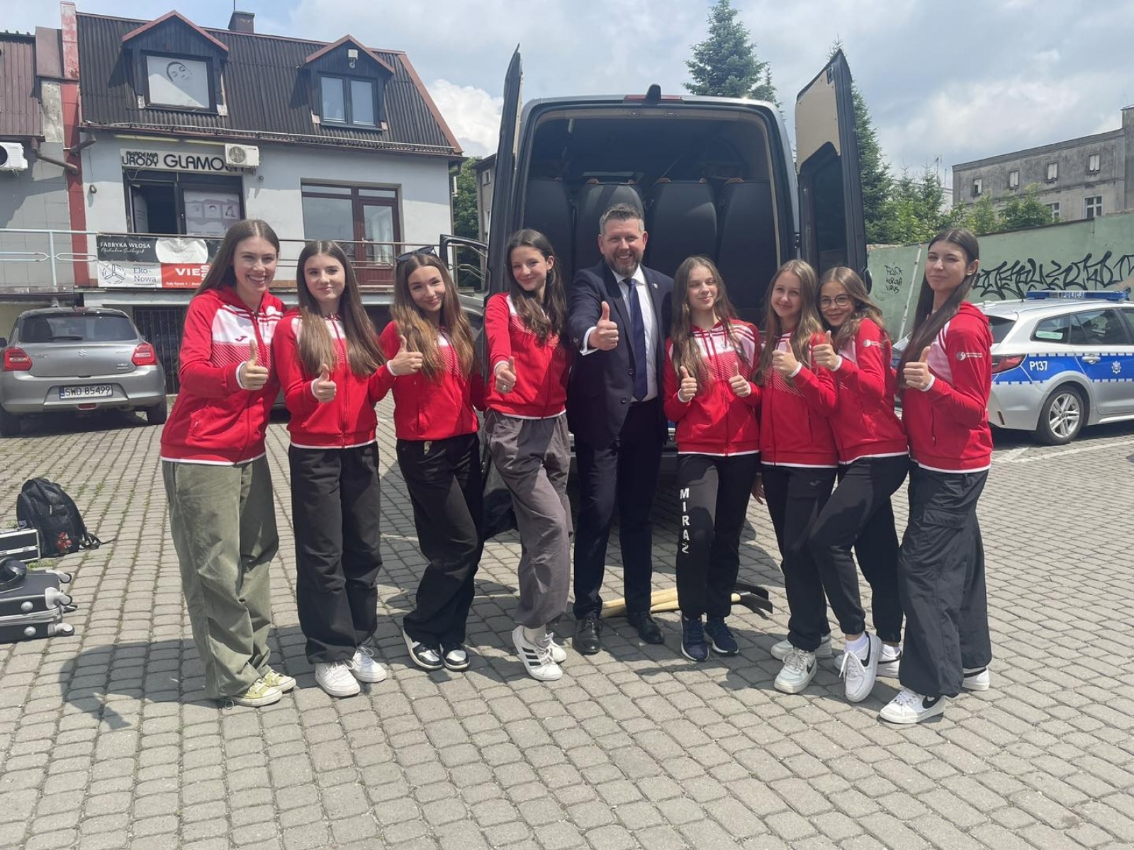 Zdjęcie w galerii na portalu naszwodzislaw.com: Miraż wrócił z sukcesami z Mistrzostw Świata IDO w show dance wiadomości z regionu