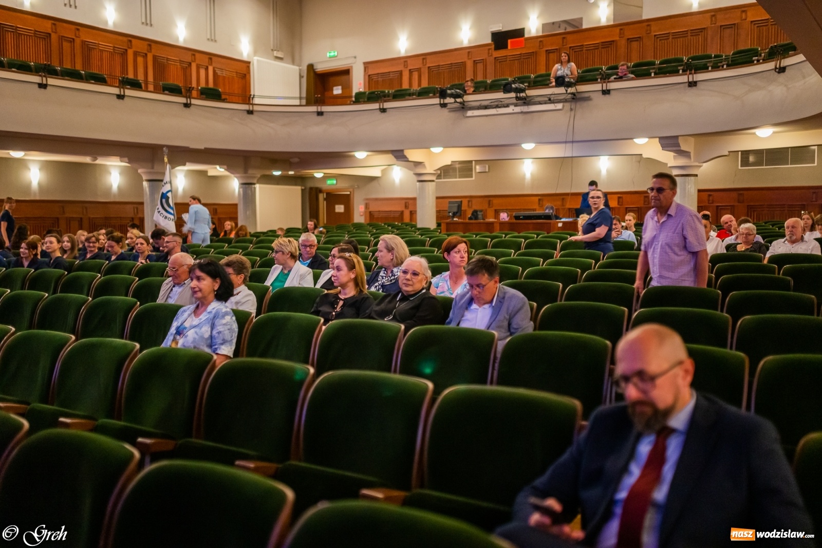 Zdjęcie w galerii na portalu naszwodzislaw.com: By zostać pielęgniarką trzeba kochać ludzi. Uroczystość czepkowania studentów ANS w Raciborzu [FOTO i WIDEO] wiadomości z regionu