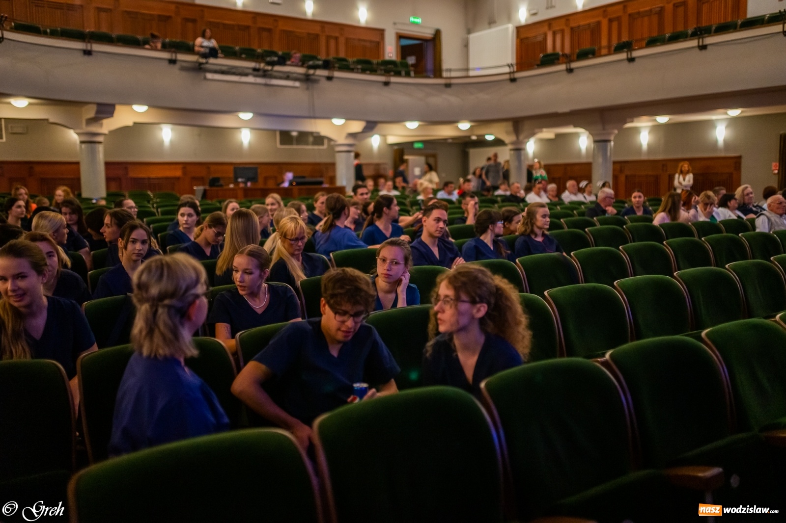 Zdjęcie w galerii na portalu naszwodzislaw.com: By zostać pielęgniarką trzeba kochać ludzi. Uroczystość czepkowania studentów ANS w Raciborzu [FOTO i WIDEO] wiadomości z regionu