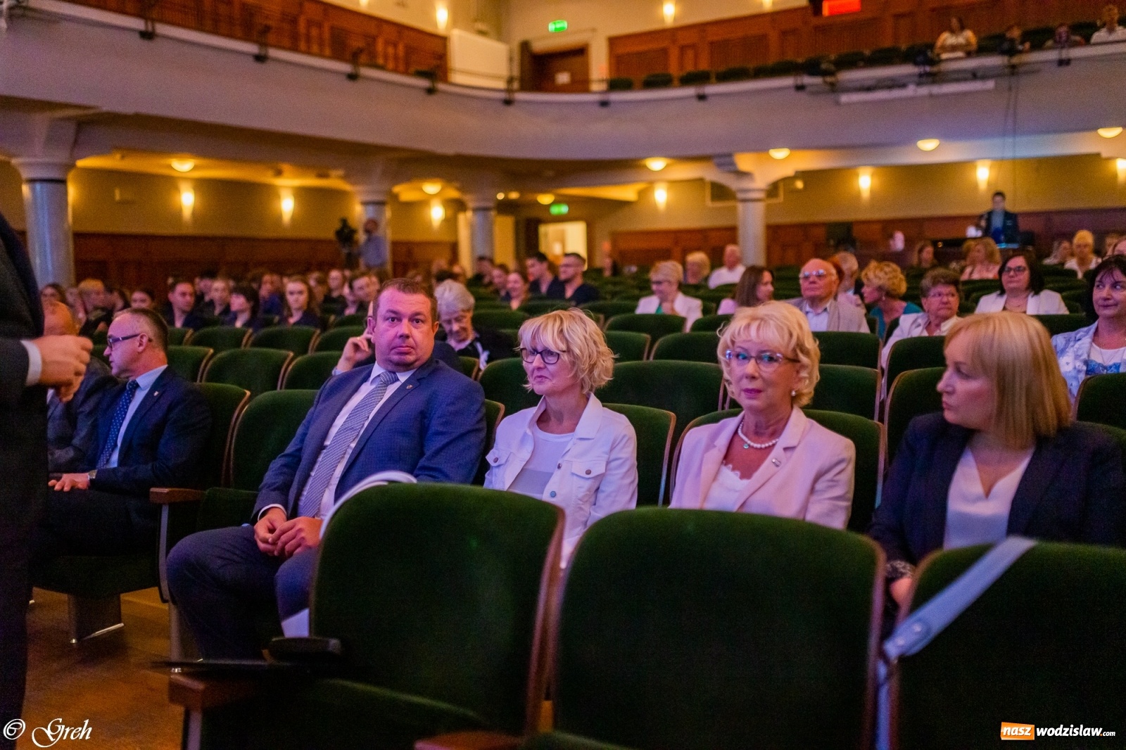 Zdjęcie w galerii na portalu naszwodzislaw.com: By zostać pielęgniarką trzeba kochać ludzi. Uroczystość czepkowania studentów ANS w Raciborzu [FOTO i WIDEO] wiadomości z regionu