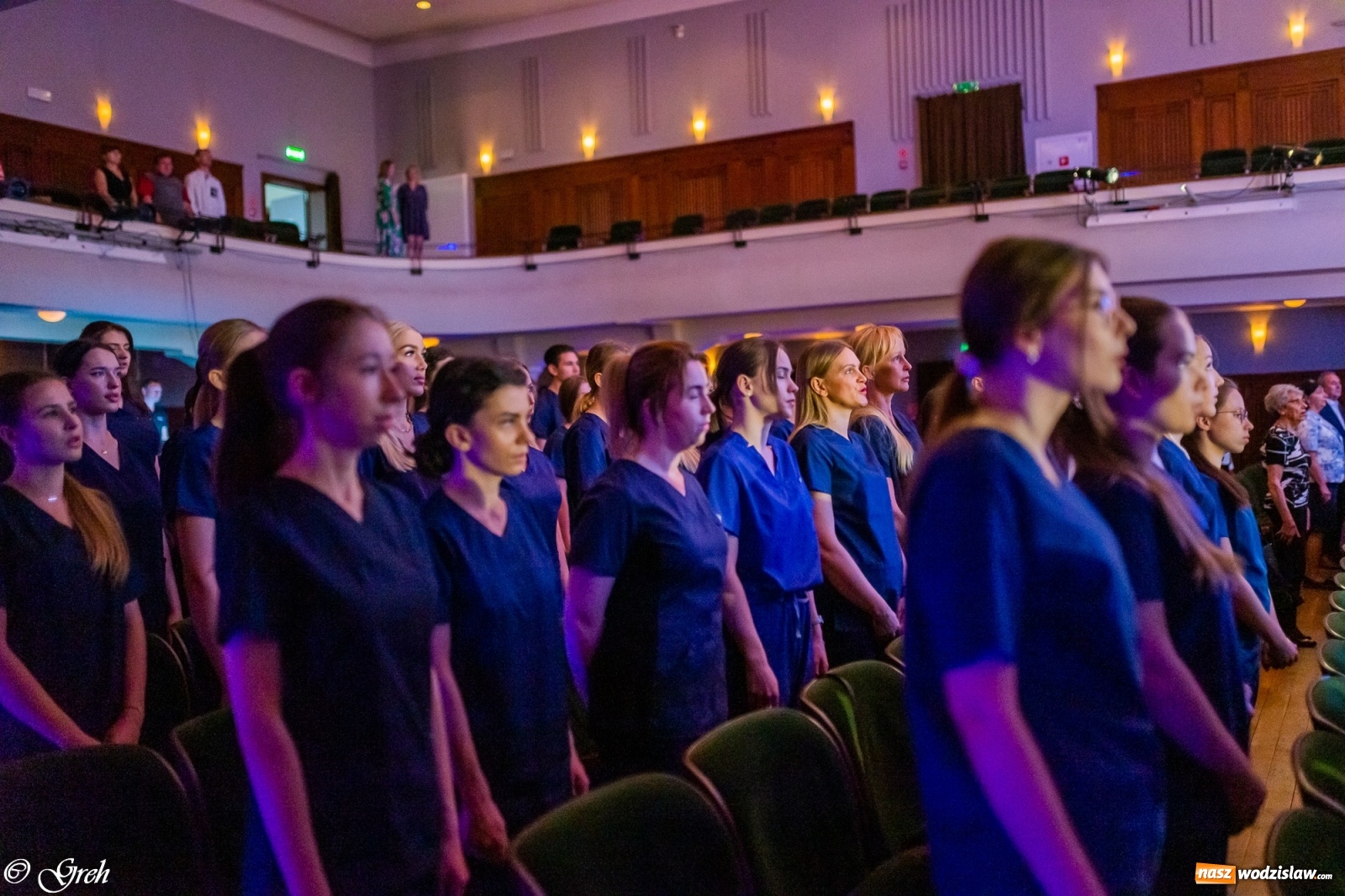 Zdjęcie w galerii na portalu naszwodzislaw.com: By zostać pielęgniarką trzeba kochać ludzi. Uroczystość czepkowania studentów ANS w Raciborzu [FOTO i WIDEO] wiadomości z regionu