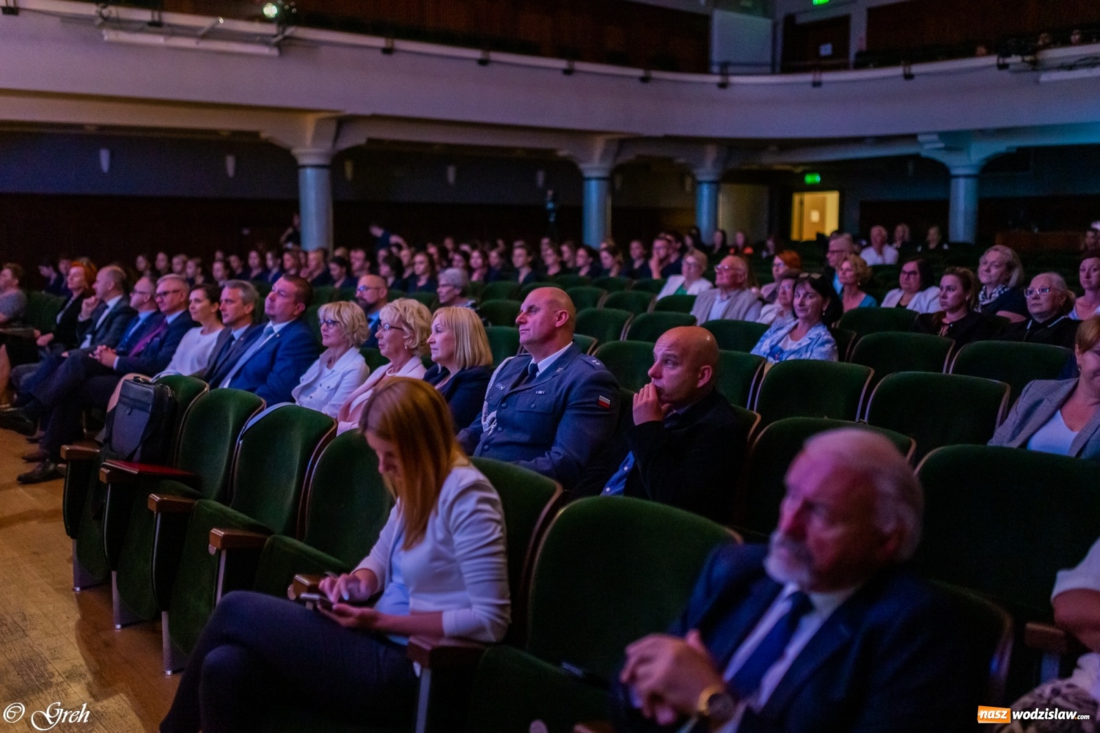 Zdjęcie w galerii na portalu naszwodzislaw.com: By zostać pielęgniarką trzeba kochać ludzi. Uroczystość czepkowania studentów ANS w Raciborzu [FOTO i WIDEO] wiadomości z regionu