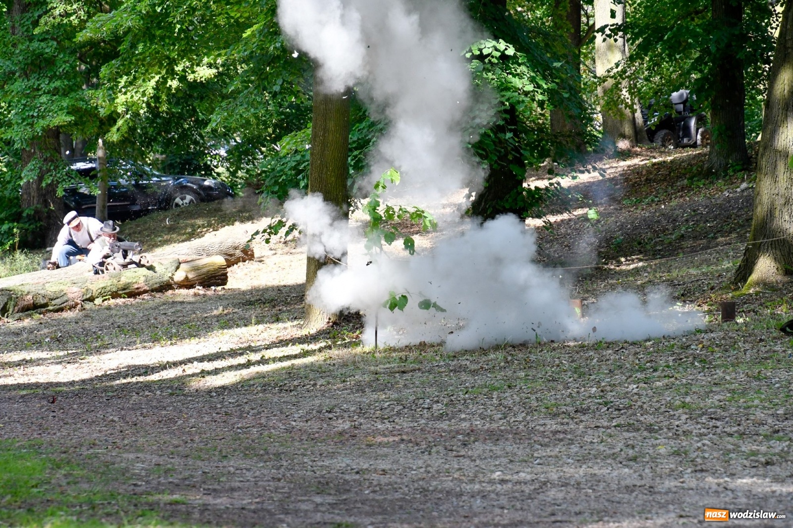 Zdjęcie w galerii na portalu naszwodzislaw.com: Narodowy Dzień Powstań Śląskich. Tysiące ludzi na inscenizacji w Rzuchowie [FOTO i WIDEO] wiadomości z regionu
