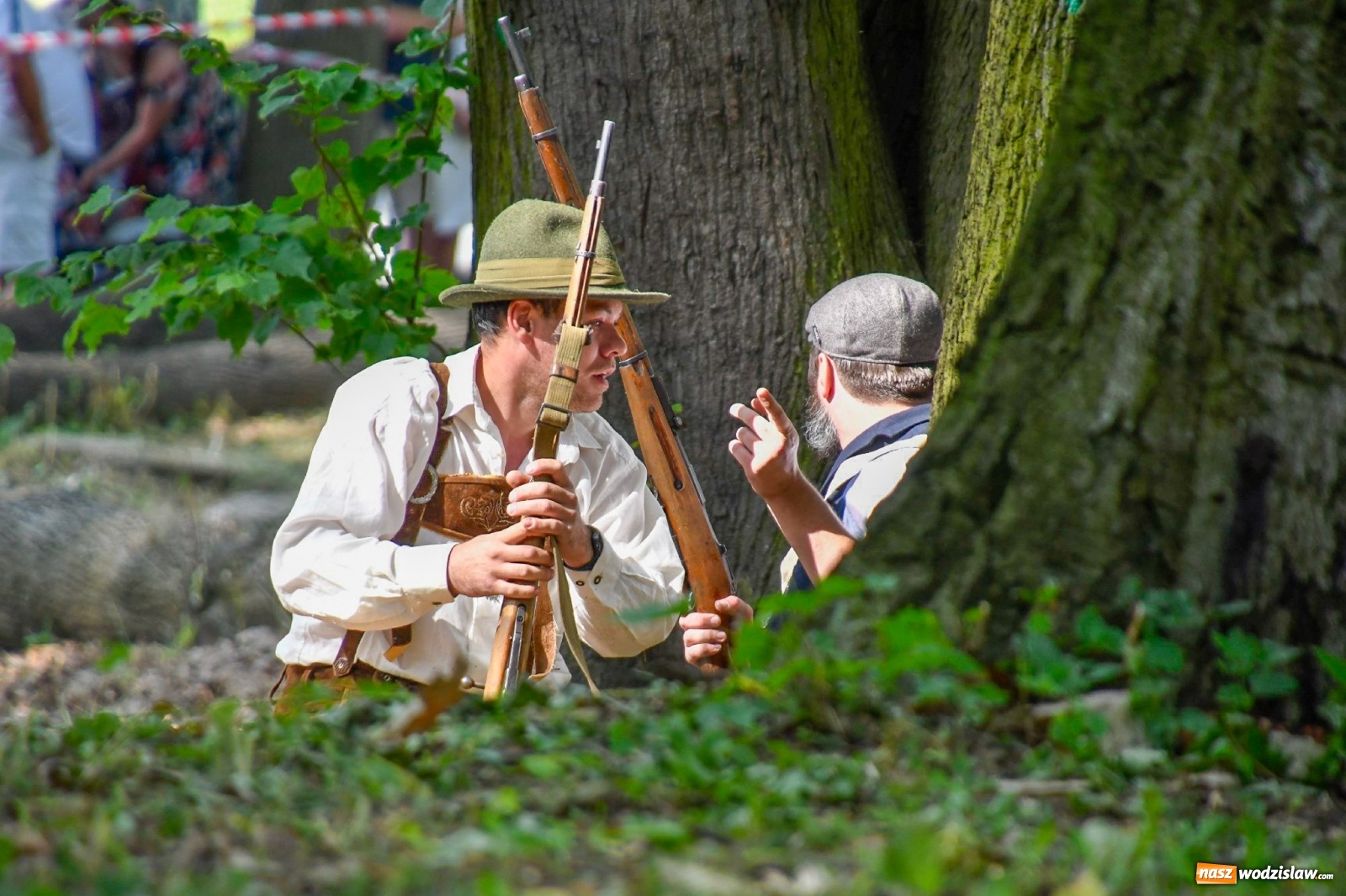 Zdjęcie w galerii na portalu naszwodzislaw.com: Narodowy Dzień Powstań Śląskich. Tysiące ludzi na inscenizacji w Rzuchowie [FOTO i WIDEO] wiadomości z regionu