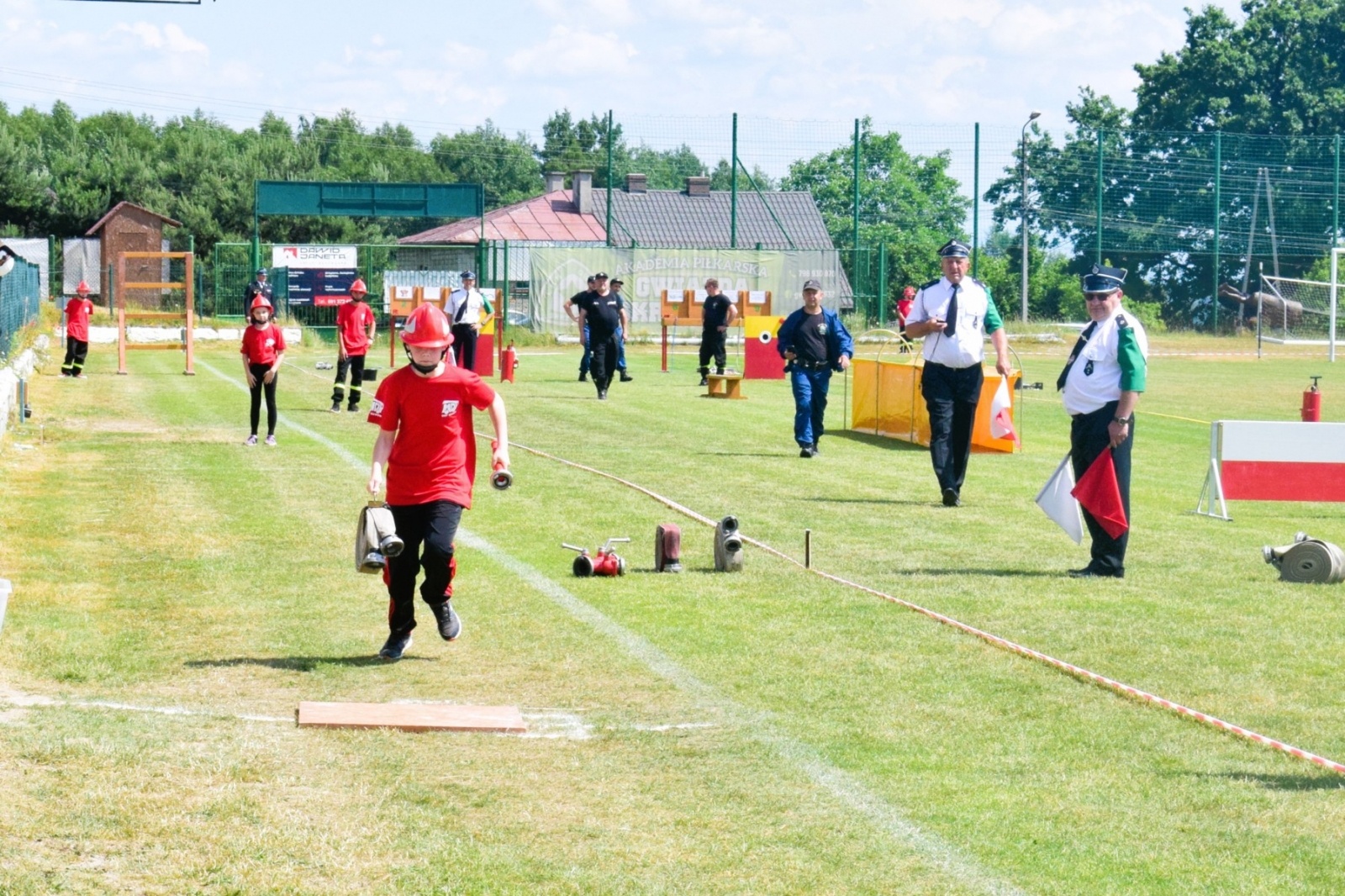 Zdjęcie w galerii na portalu naszwodzislaw.com: OSP Skrzyszów i OSP Łaziska najlepsze w gminnych zawodach sportowo-pożarniczych [FOTO] wiadomości z regionu