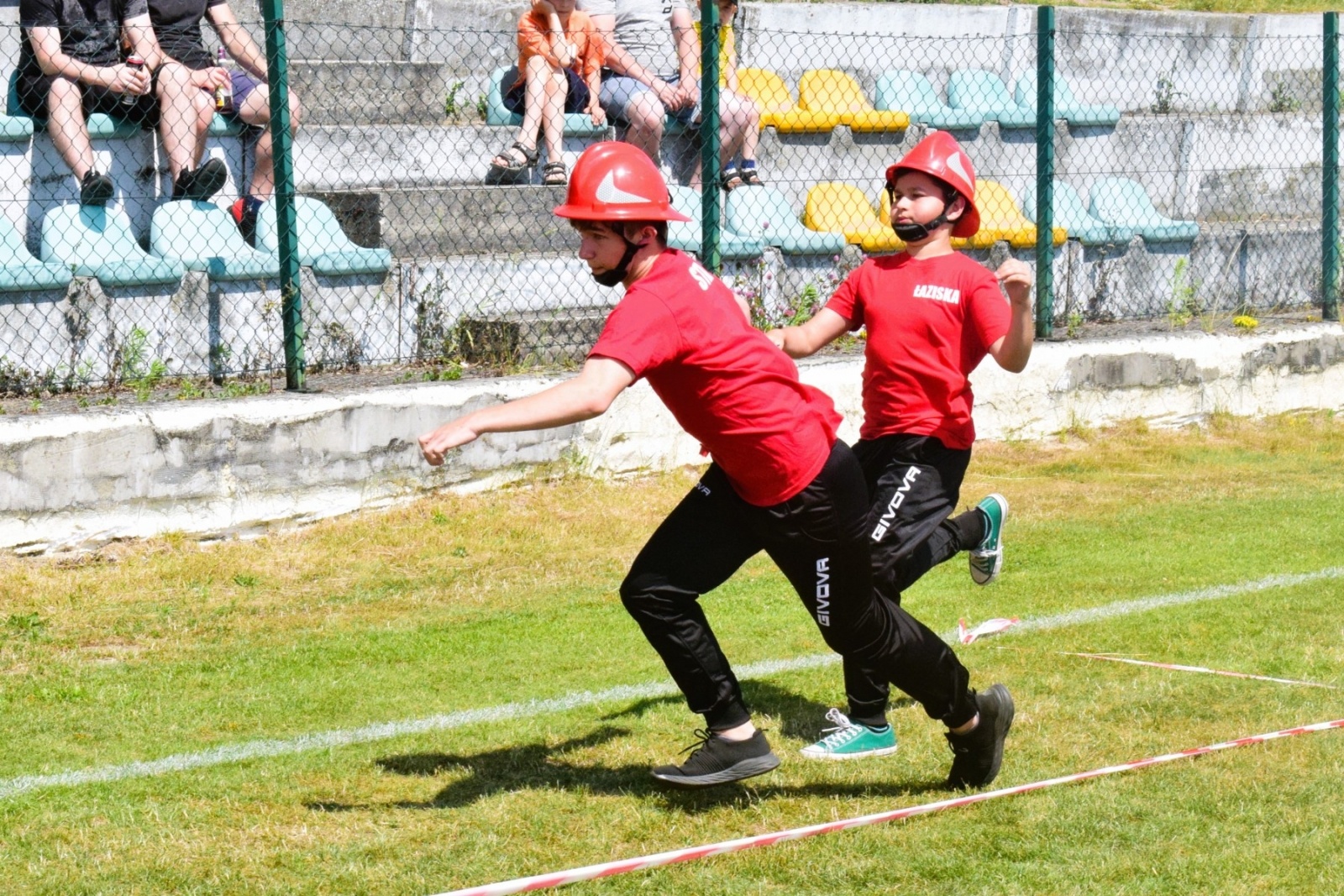 Zdjęcie w galerii na portalu naszwodzislaw.com: OSP Skrzyszów i OSP Łaziska najlepsze w gminnych zawodach sportowo-pożarniczych [FOTO] wiadomości z regionu