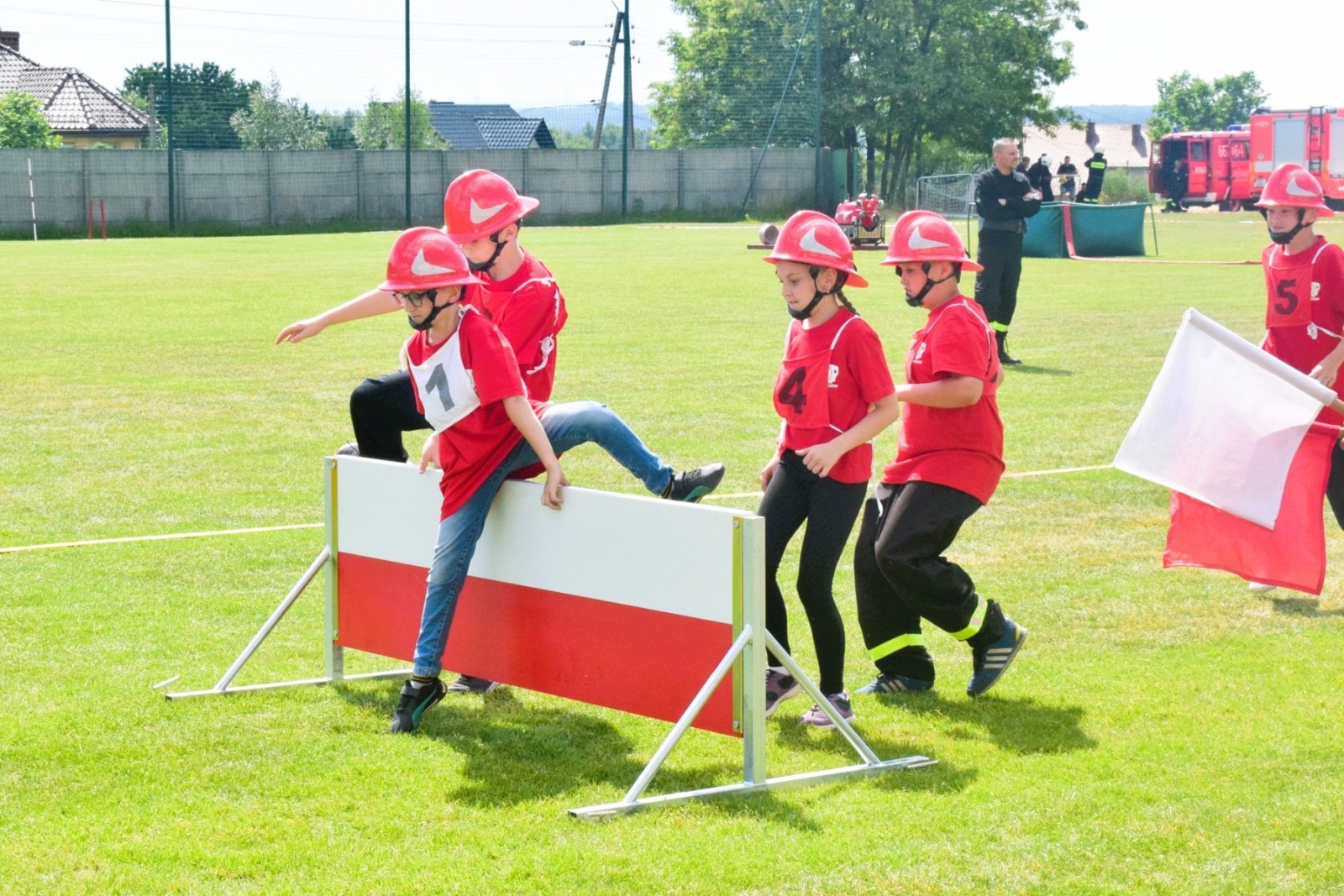 Zdjęcie w galerii na portalu naszwodzislaw.com: OSP Skrzyszów i OSP Łaziska najlepsze w gminnych zawodach sportowo-pożarniczych [FOTO] wiadomości z regionu