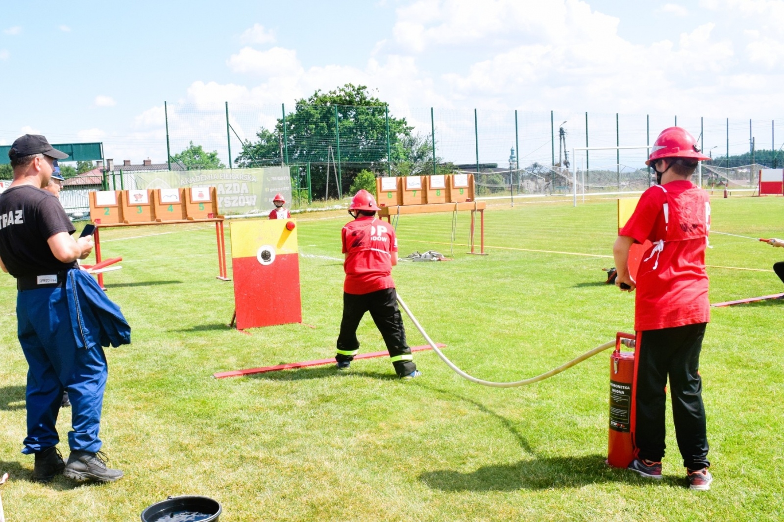 Zdjęcie w galerii na portalu naszwodzislaw.com: OSP Skrzyszów i OSP Łaziska najlepsze w gminnych zawodach sportowo-pożarniczych [FOTO] wiadomości z regionu