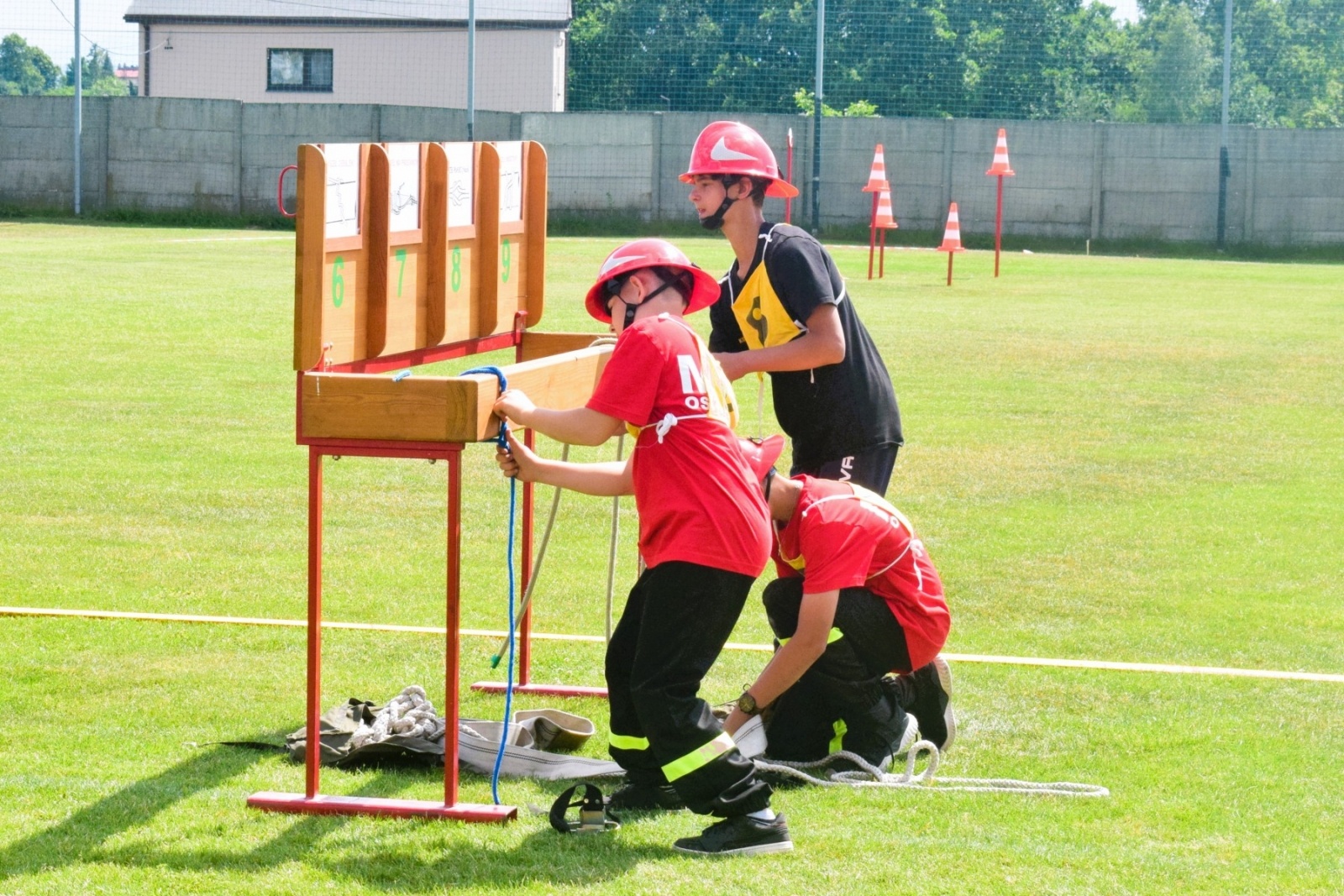 Zdjęcie w galerii na portalu naszwodzislaw.com: OSP Skrzyszów i OSP Łaziska najlepsze w gminnych zawodach sportowo-pożarniczych [FOTO] wiadomości z regionu