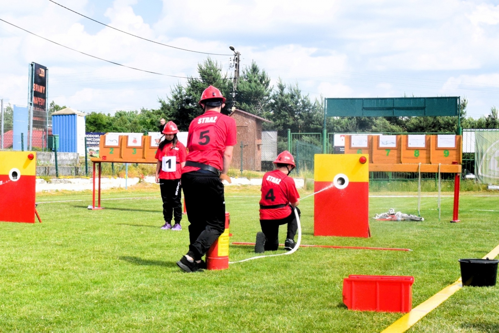 Zdjęcie w galerii na portalu naszwodzislaw.com: OSP Skrzyszów i OSP Łaziska najlepsze w gminnych zawodach sportowo-pożarniczych [FOTO] wiadomości z regionu