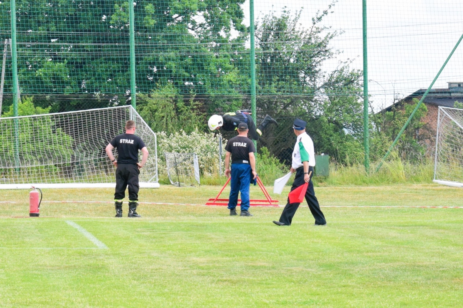 Zdjęcie w galerii na portalu naszwodzislaw.com: OSP Skrzyszów i OSP Łaziska najlepsze w gminnych zawodach sportowo-pożarniczych [FOTO] wiadomości z regionu