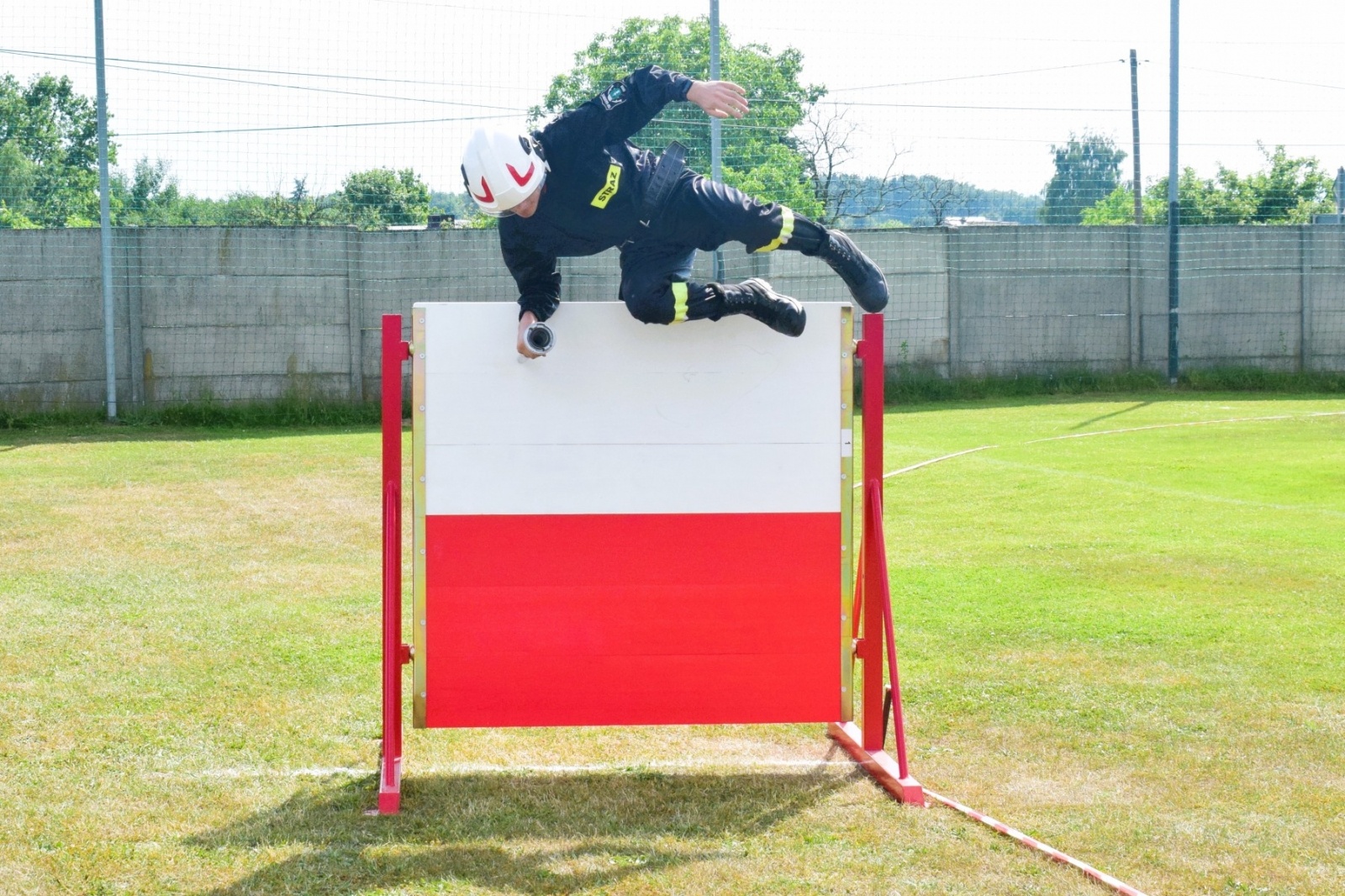 Zdjęcie w galerii na portalu naszwodzislaw.com: OSP Skrzyszów i OSP Łaziska najlepsze w gminnych zawodach sportowo-pożarniczych [FOTO] wiadomości z regionu