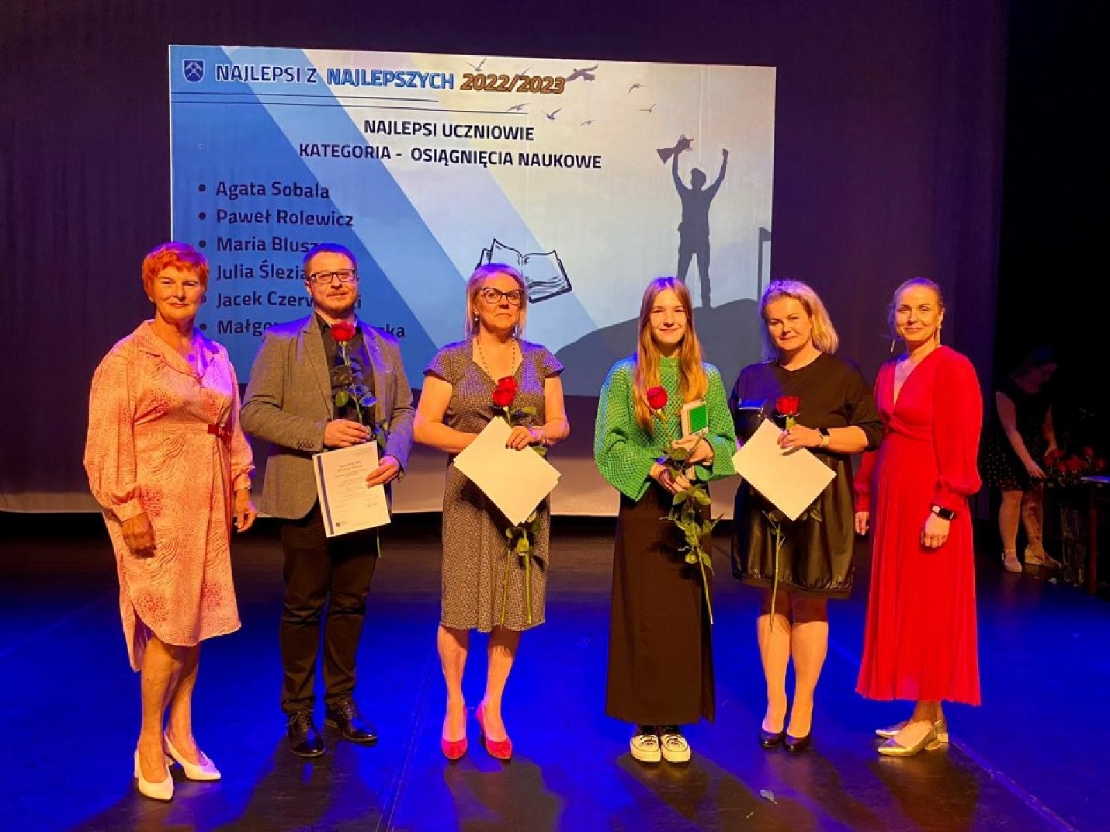Zdjęcie w galerii na portalu naszwodzislaw.com: W Rydułtowach wyróżniono najlepszych uczniów [FOTO] wiadomości z regionu