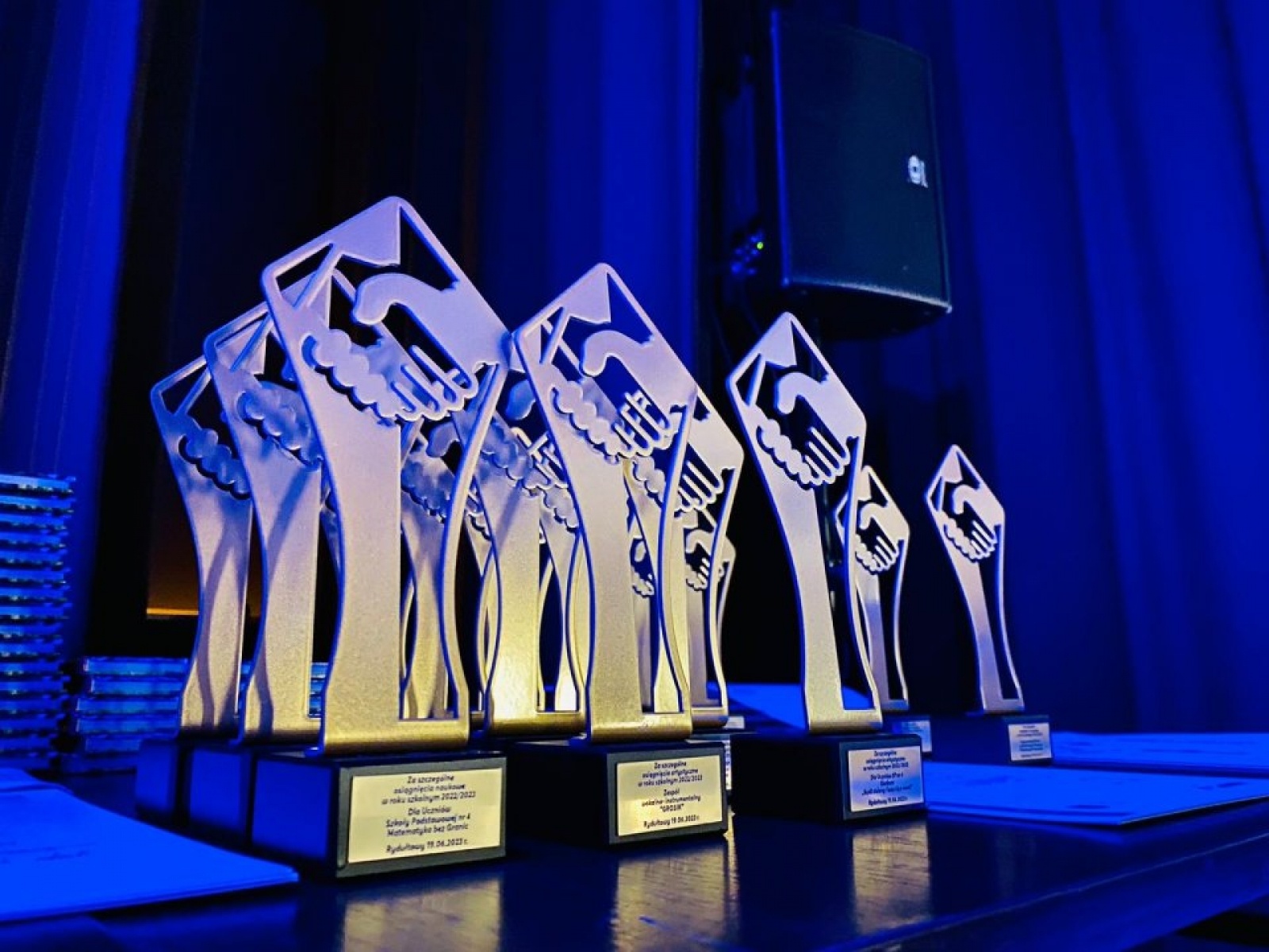 Zdjęcie w galerii na portalu naszwodzislaw.com: W Rydułtowach wyróżniono najlepszych uczniów [FOTO] wiadomości z regionu