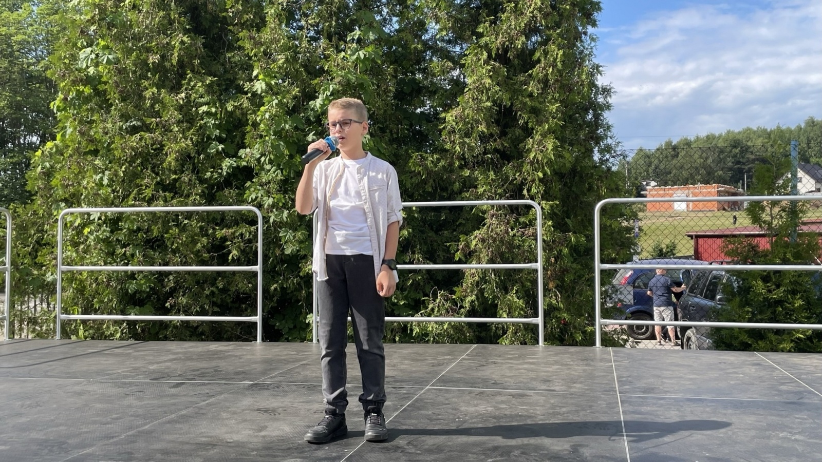 Zdjęcie w galerii na portalu naszwodzislaw.com: Mama, Tata i Ja. Festyn w zawadzkiej szkole [FOTO] wiadomości z regionu