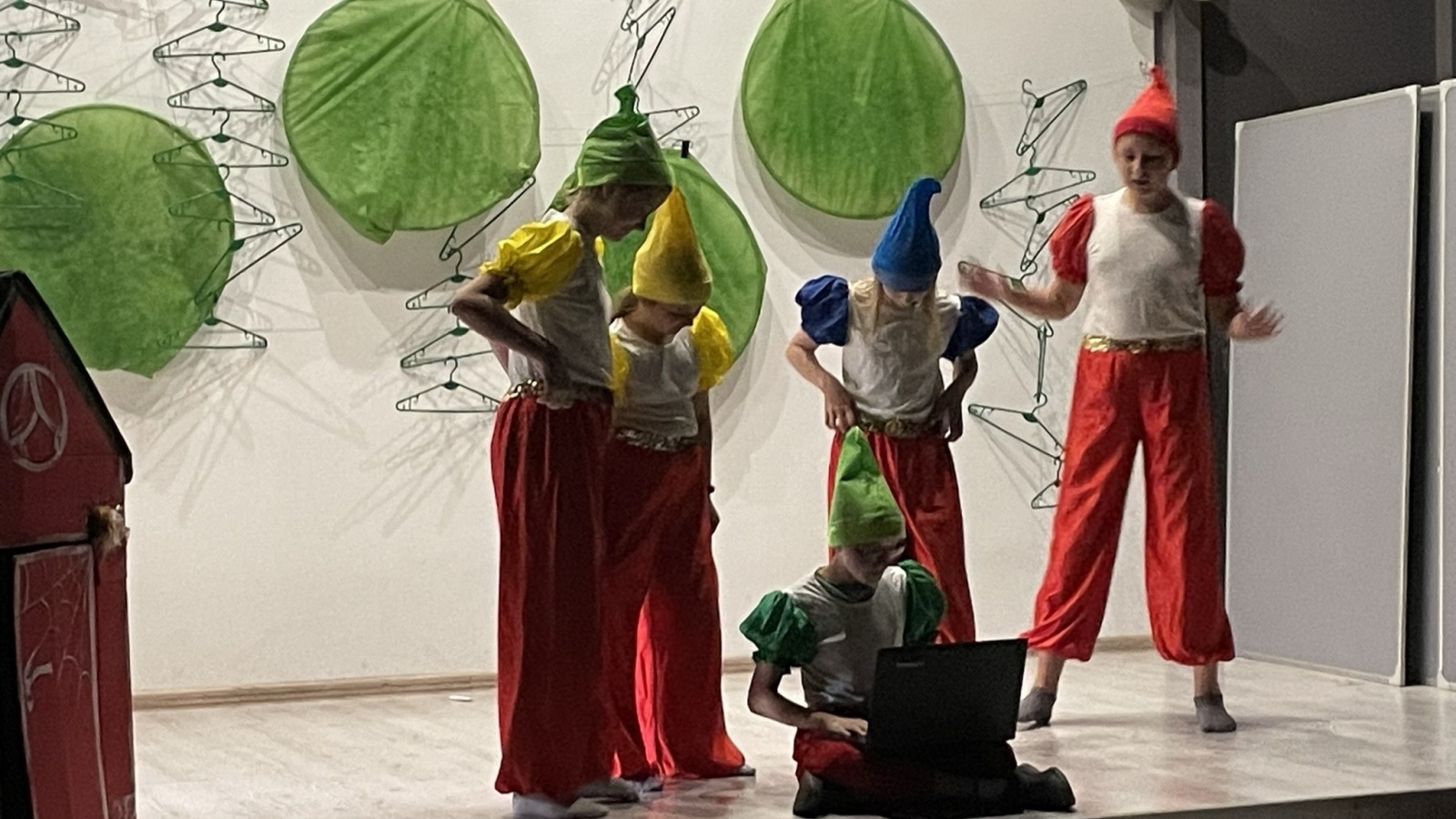 Zdjęcie w galerii na portalu naszwodzislaw.com: Mama, Tata i Ja. Festyn w zawadzkiej szkole [FOTO] wiadomości z regionu