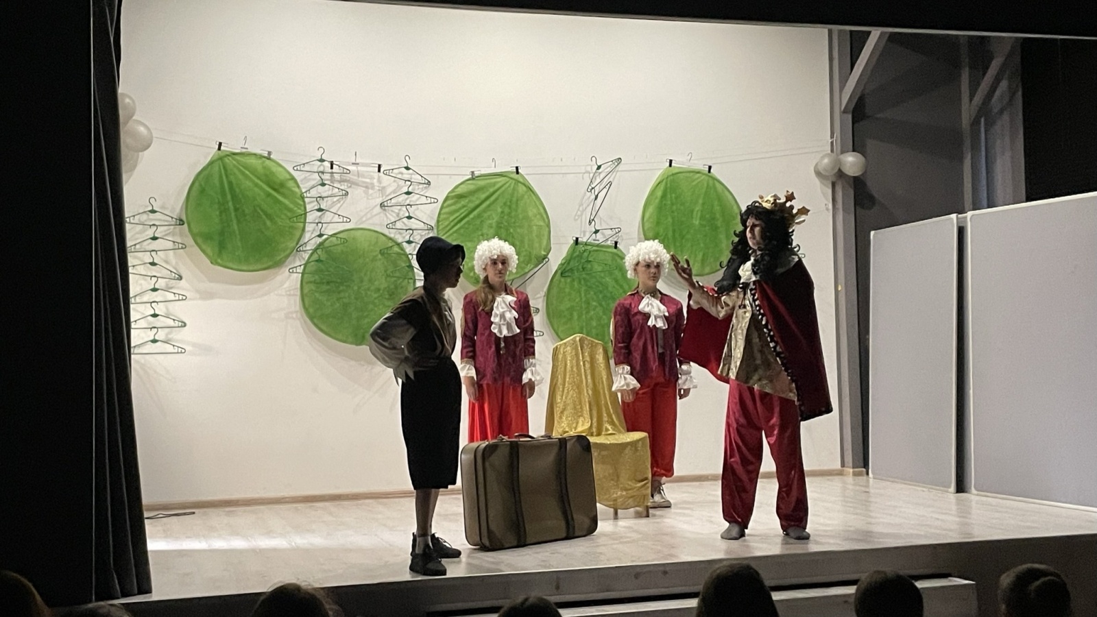 Zdjęcie w galerii na portalu naszwodzislaw.com: Mama, Tata i Ja. Festyn w zawadzkiej szkole [FOTO] wiadomości z regionu