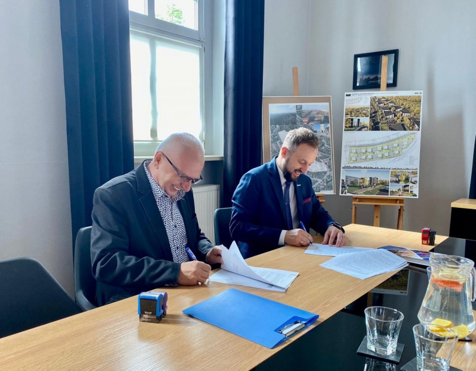 Zdjęcie w galerii na portalu naszwodzislaw.com: Polski Ład. Rydułtowy podpisały kolejną umowę wiadomości z regionu