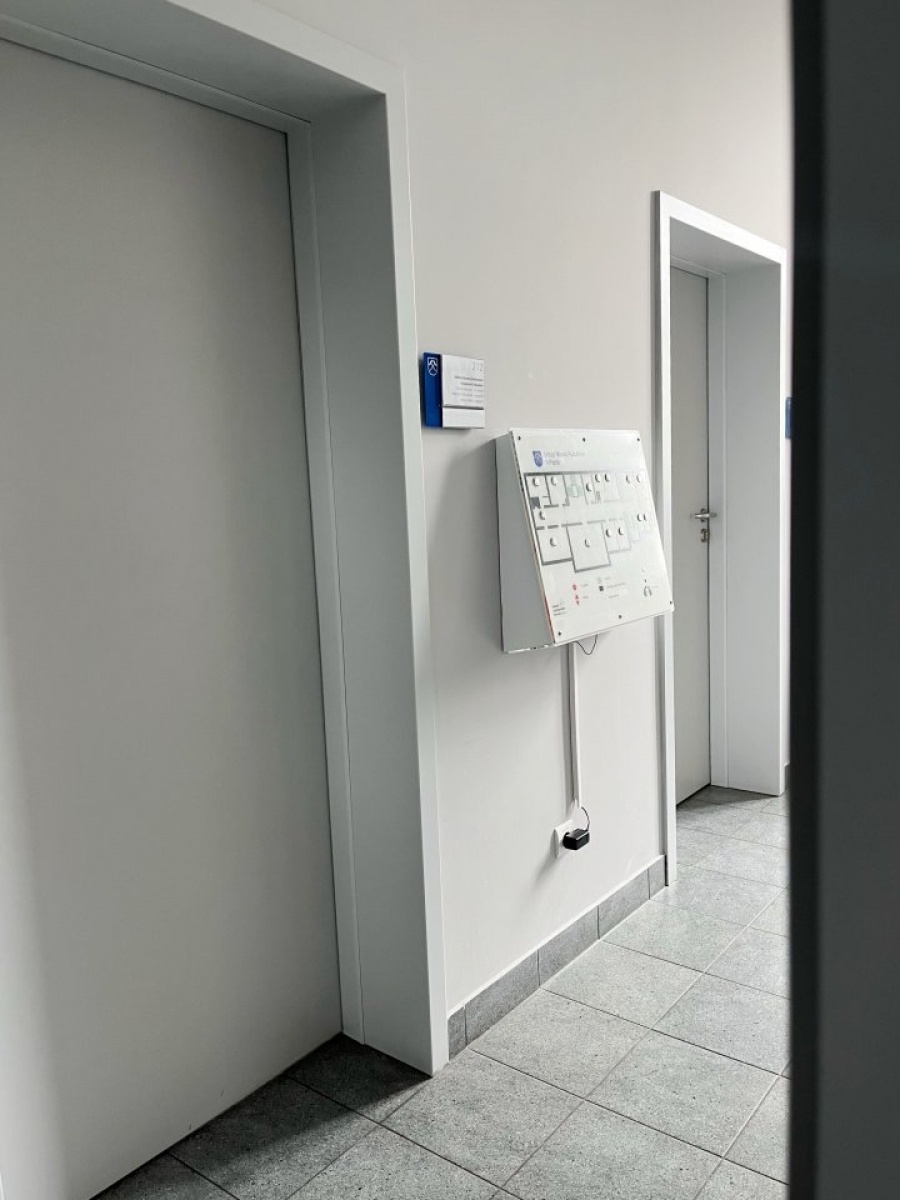 Zdjęcie w galerii na portalu naszwodzislaw.com: W rydułtowskim magistracie stanęły tyflomapy wiadomości z regionu