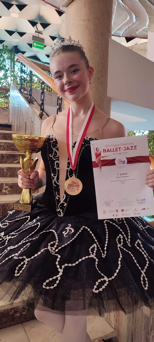 Zdjęcie w galerii na portalu naszwodzislaw.com: Zuzanna Wójtowicz z wodzisławskiego Mirażu najlepsza w Europie po raz drugi wiadomości z regionu