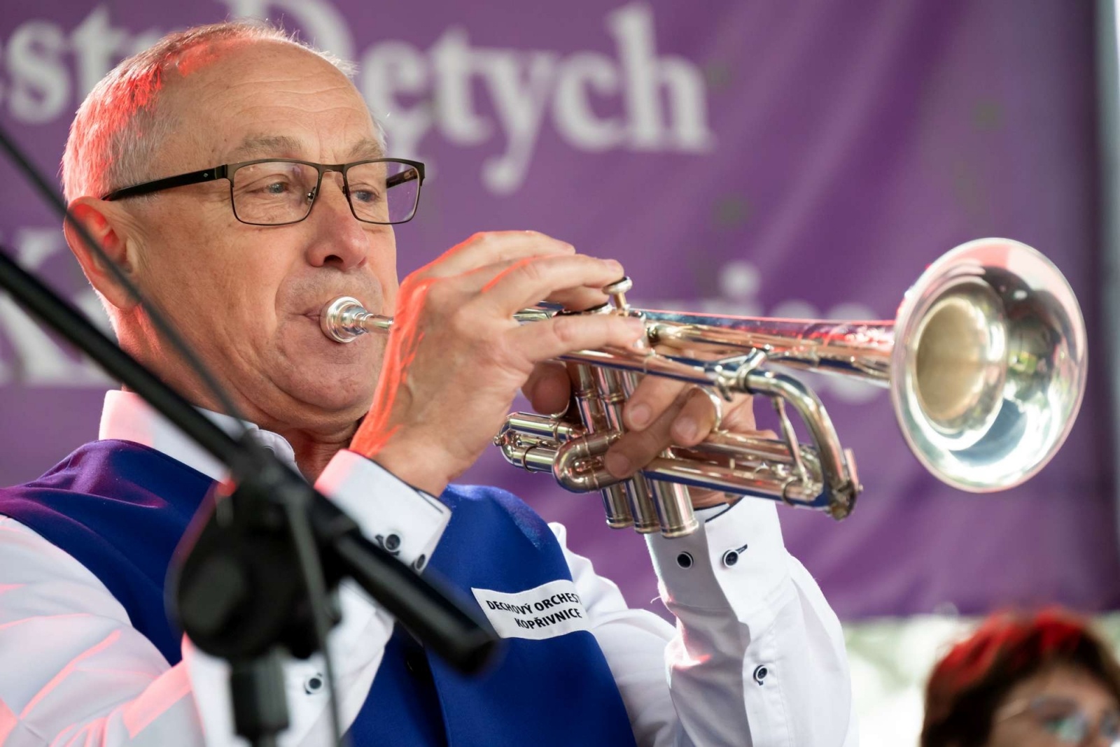 Zdjęcie w galerii na portalu naszwodzislaw.com: Jest w orkiestrach dętych siła. Orkiestra z Gołkowic na podium w Tworkowie wiadomości z regionu