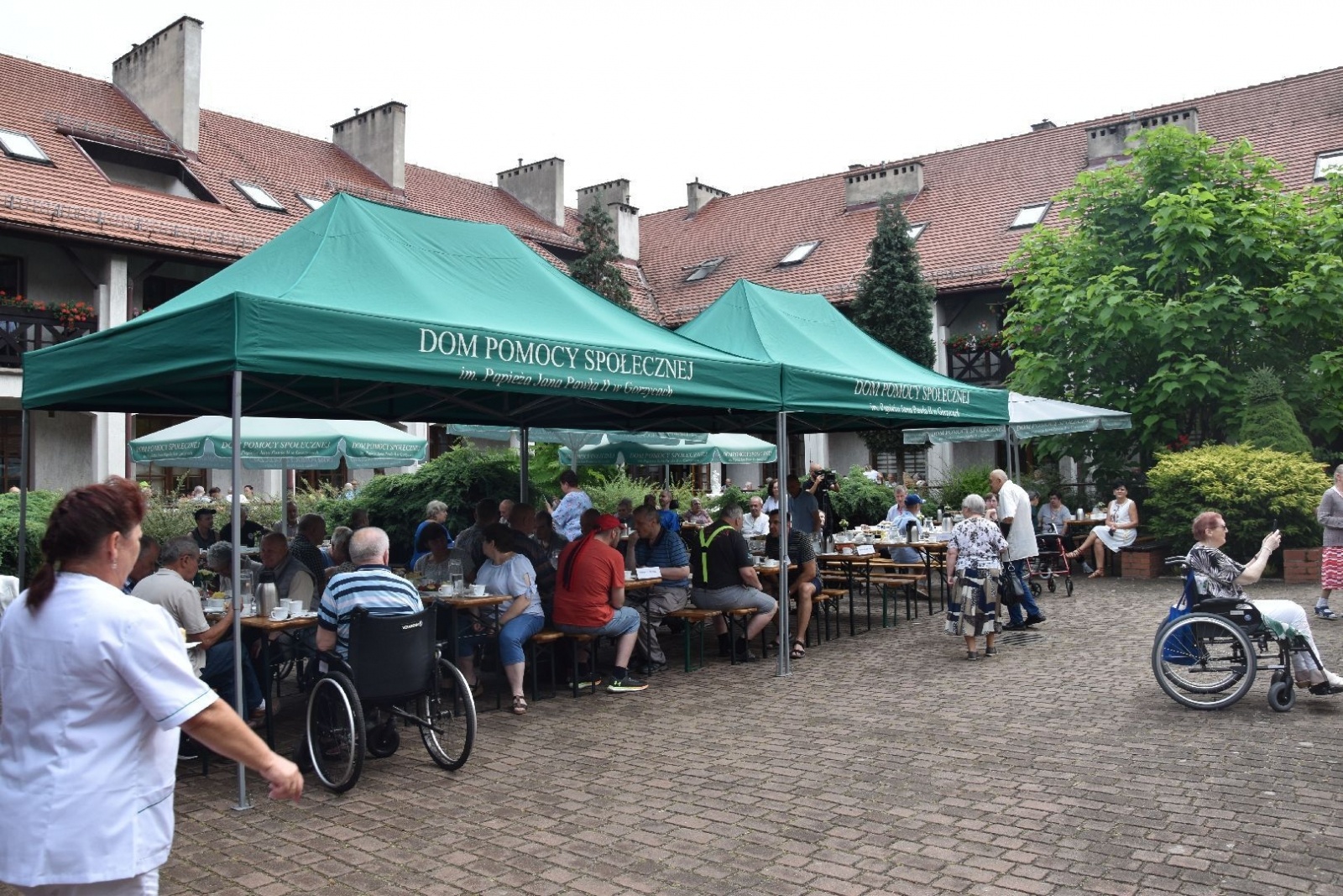 Zdjęcie w galerii na portalu naszwodzislaw.com: W sielskiej scenerii powitali lato [FOTO] wiadomości z regionu