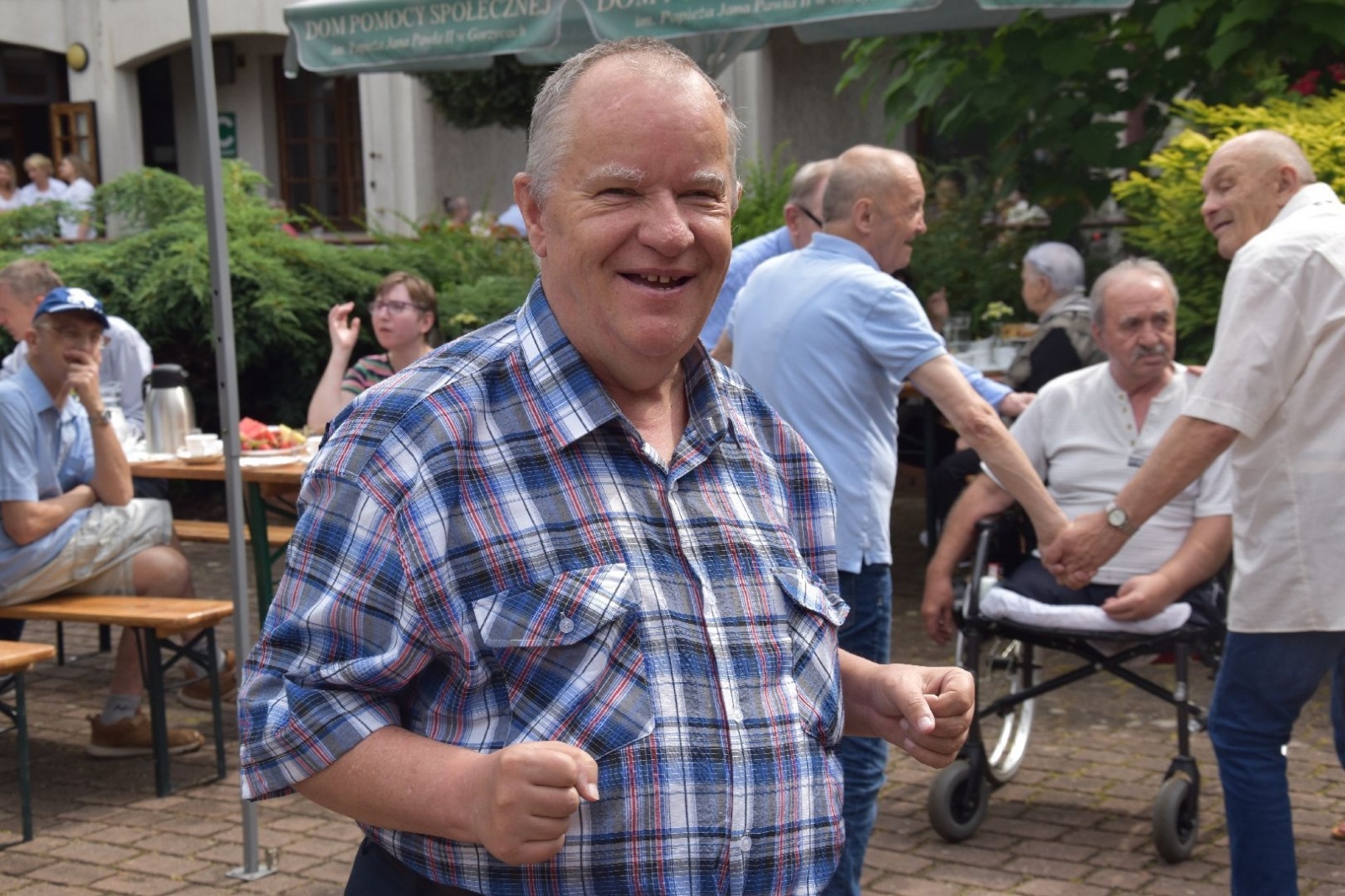 Zdjęcie w galerii na portalu naszwodzislaw.com: W sielskiej scenerii powitali lato [FOTO] wiadomości z regionu